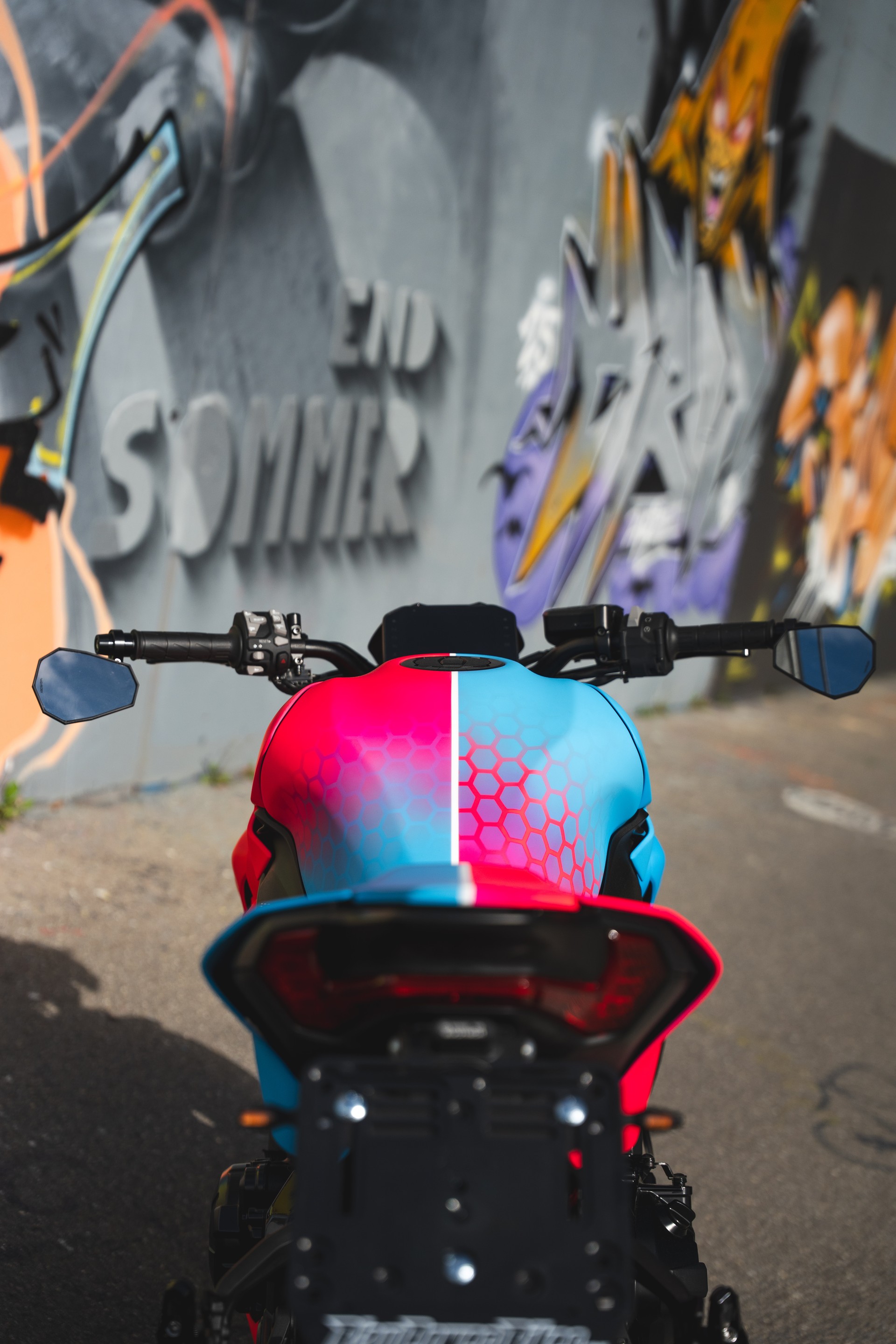 KAWASAKI Z 900 (70kW) - UNIKAT Sonderumbau NEON 2-Face-image-1