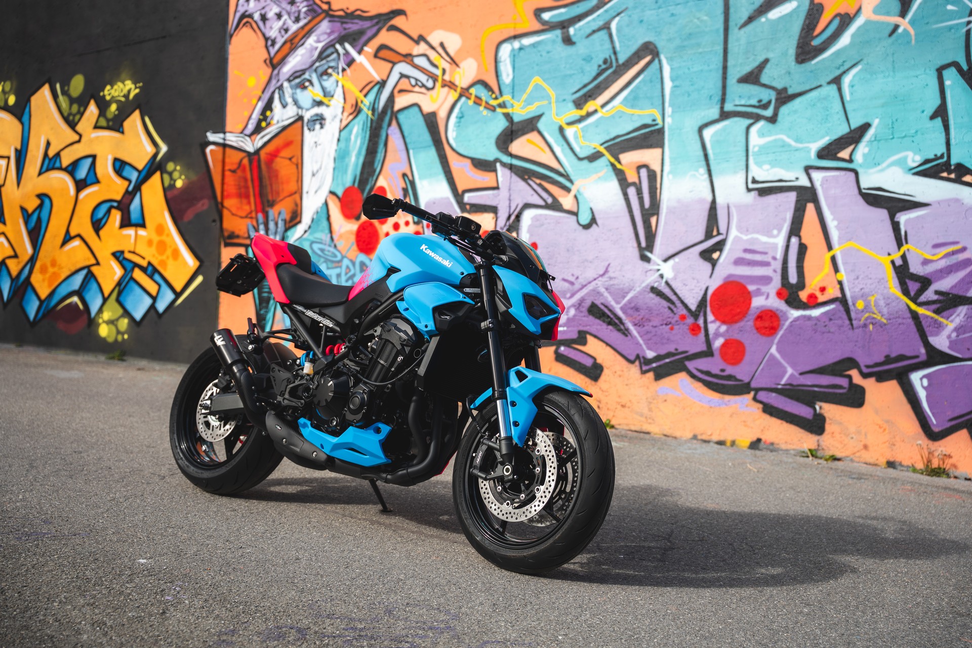 KAWASAKI Z 900 (70kW) - UNIKAT Sonderumbau NEON 2-Face-image-2
