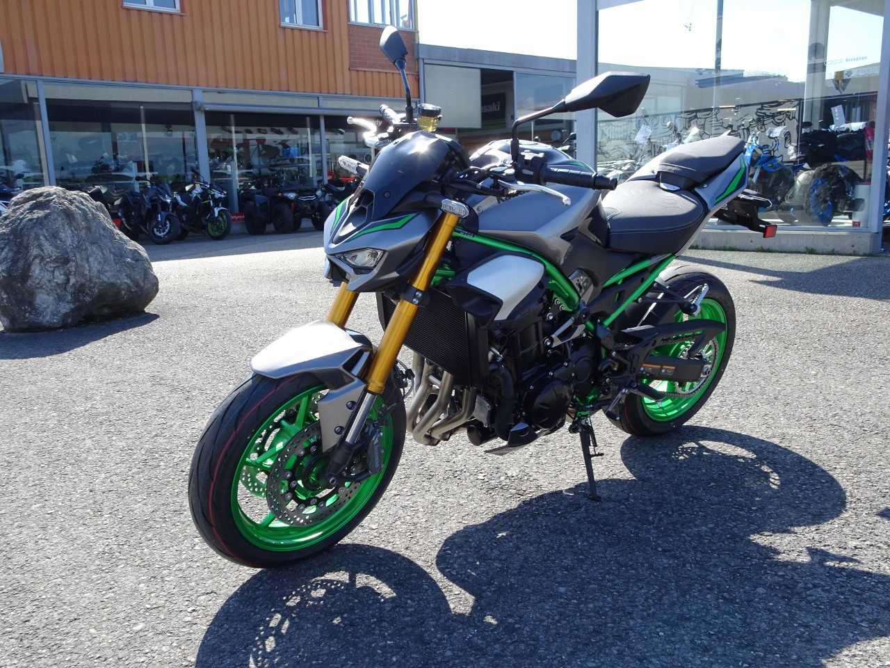 KAWASAKI Z 900 SE-image-4