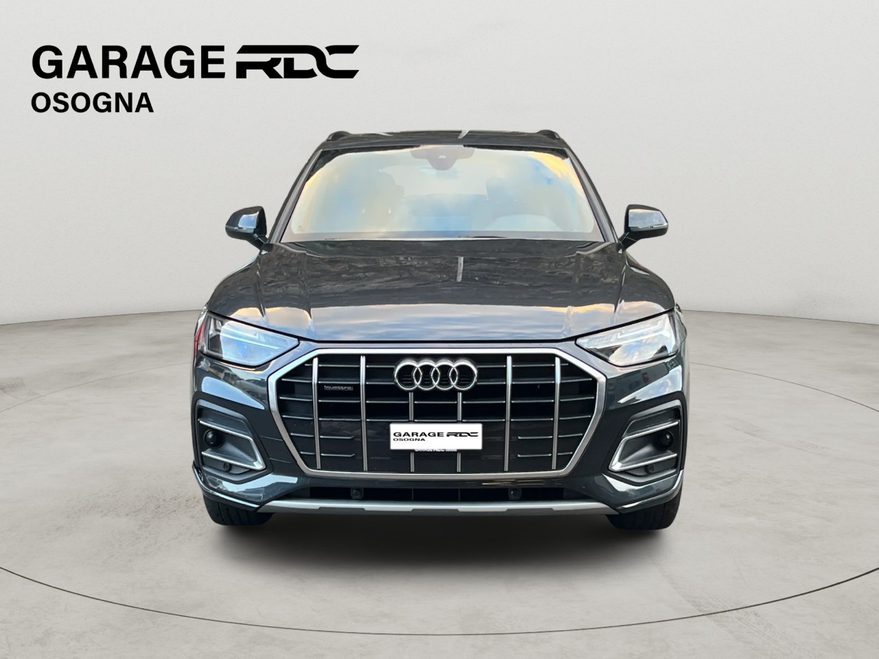 AUDI Q5 40 TDI S-line quattro S-tronic-image-1
