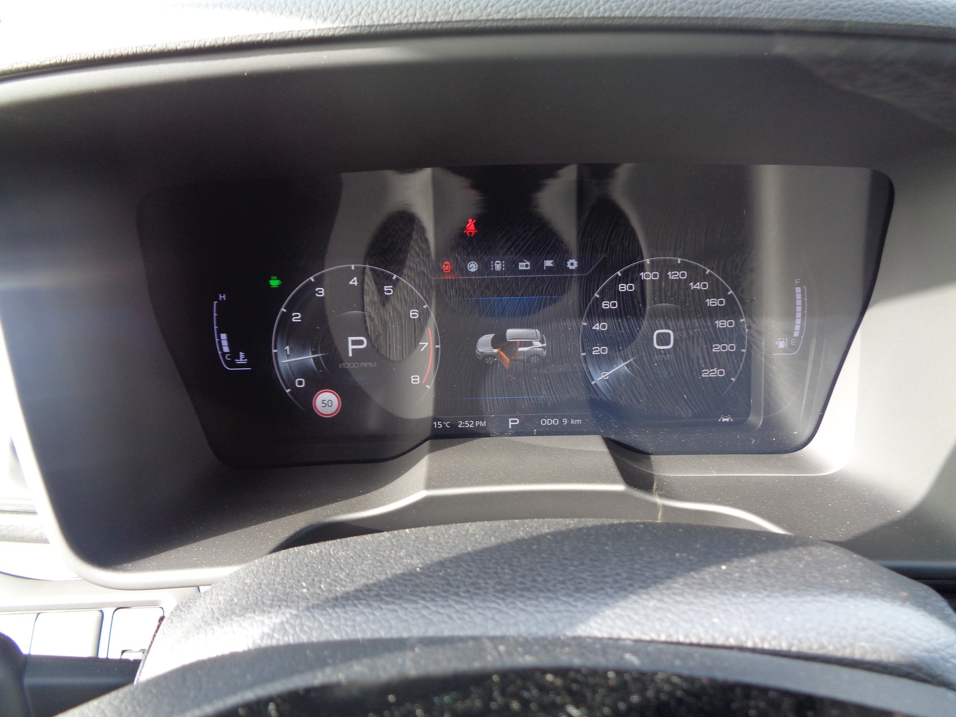 KGM-SsangYong Tivoli 1.5 T GDI Platinum 4WD Automat-image-7