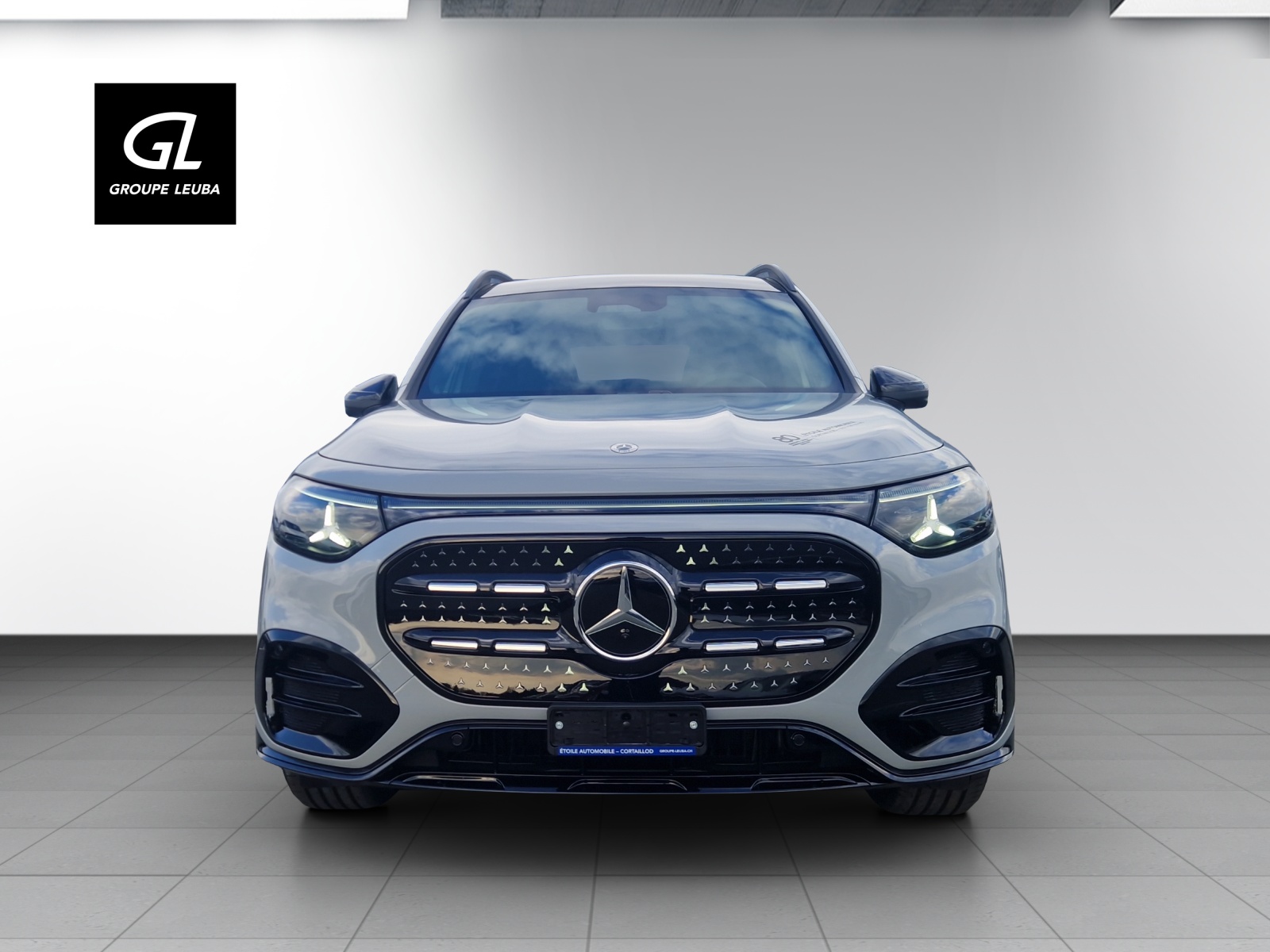 MERCEDES-BENZ GLB 350 4M EQ AMG Line Plus-showroom-element-1