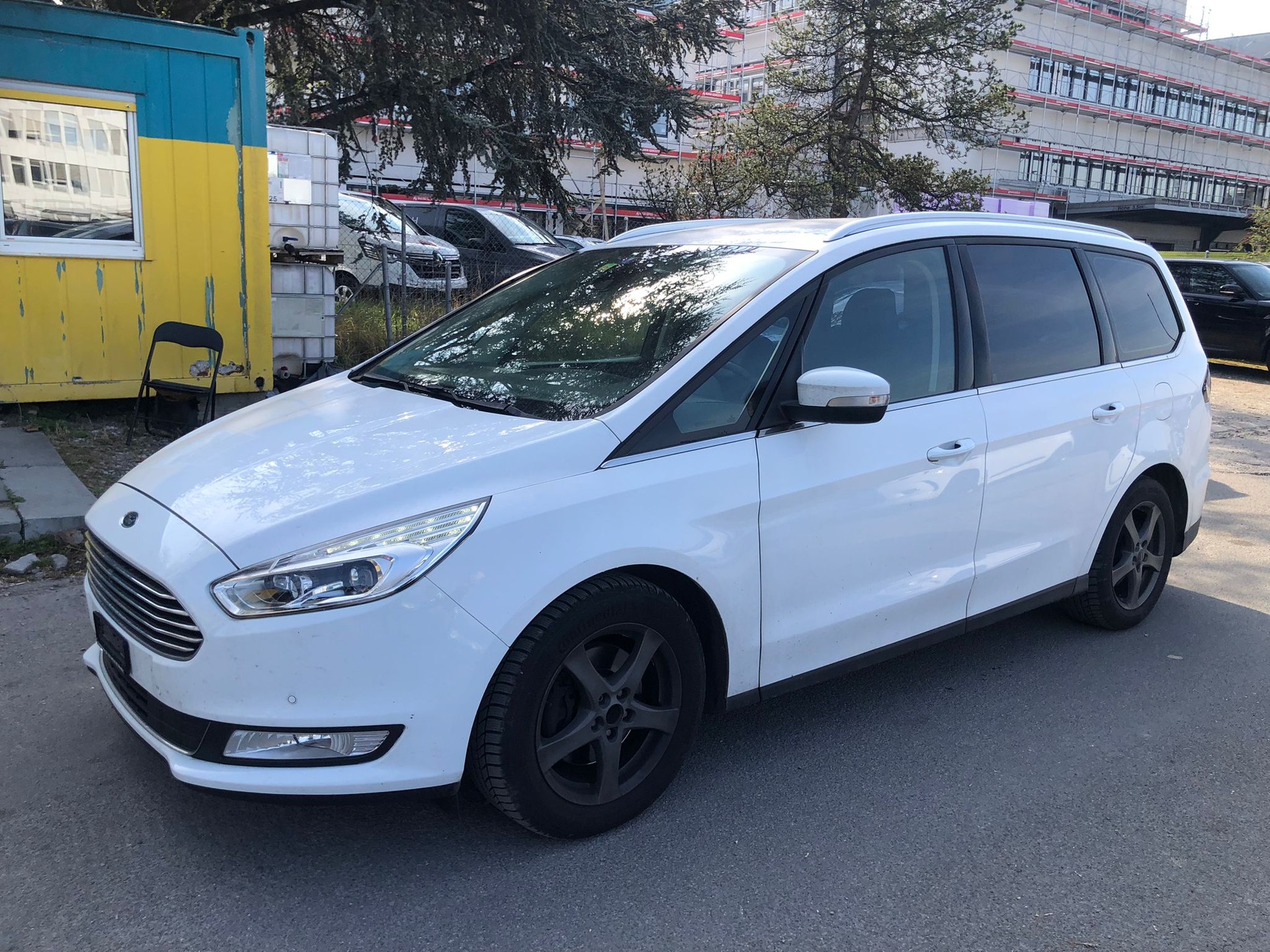 FORD Galaxy 2.0 TDCi Titanium AWD PowerShift-image-1