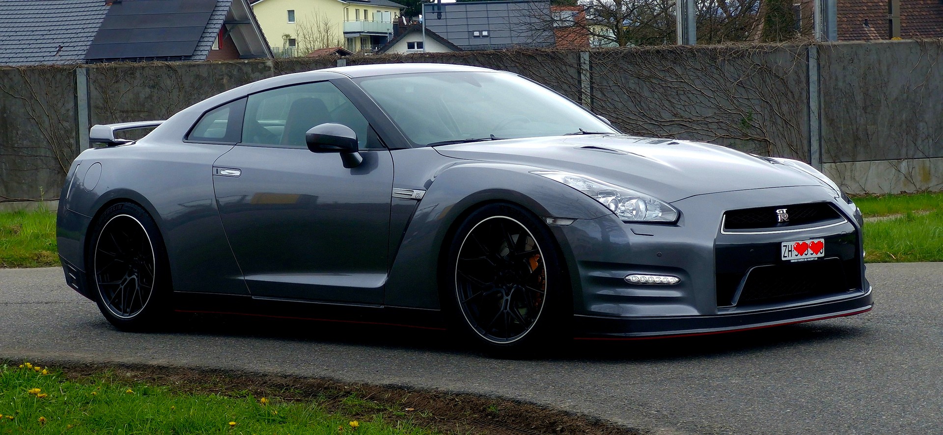 NISSAN GT-R 3.8 V6 Biturbo Black Edition-image-3