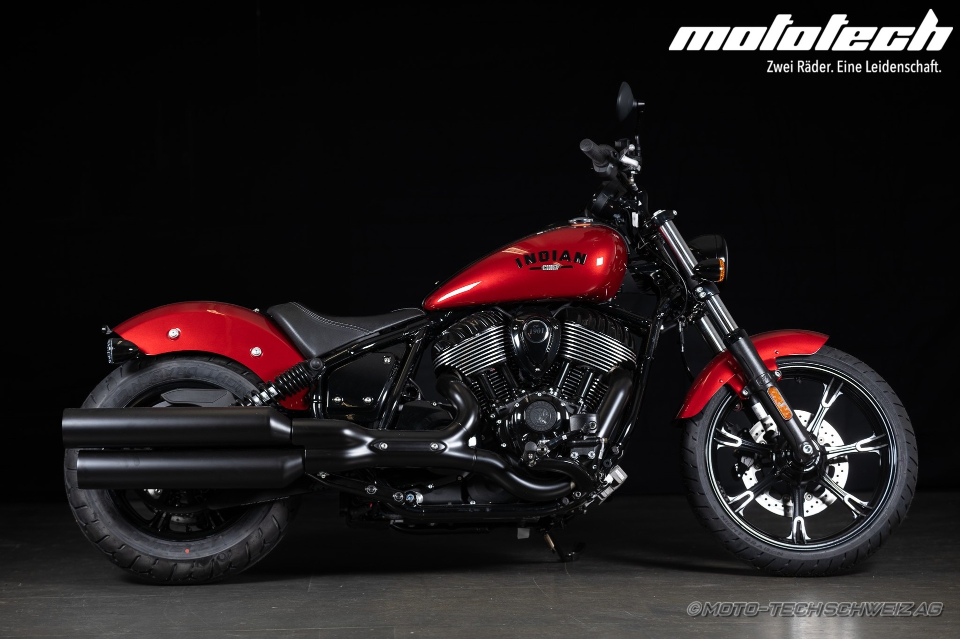 INDIAN Chief Dark Horse-image-0