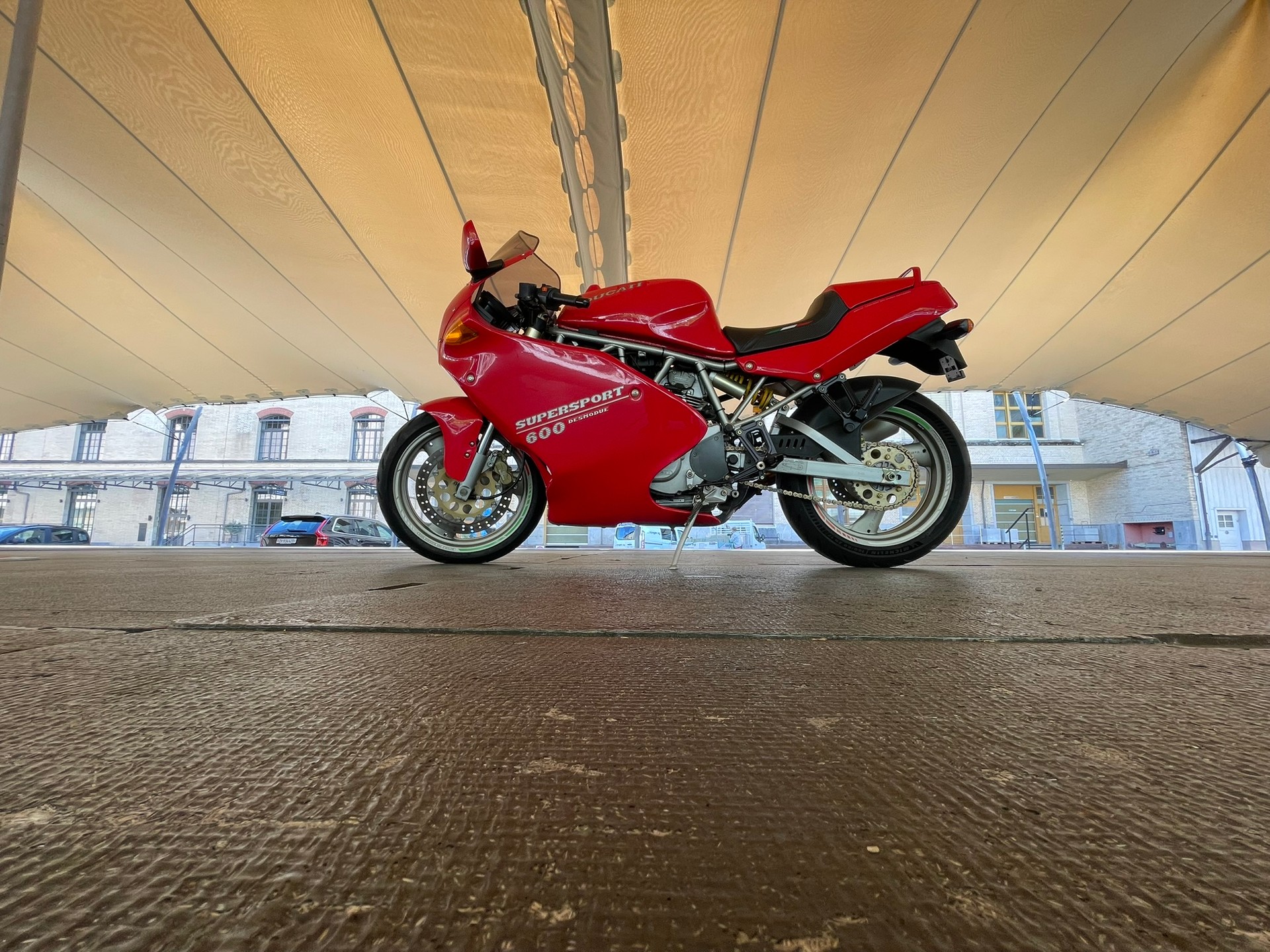 DUCATI 600 SS-image-12