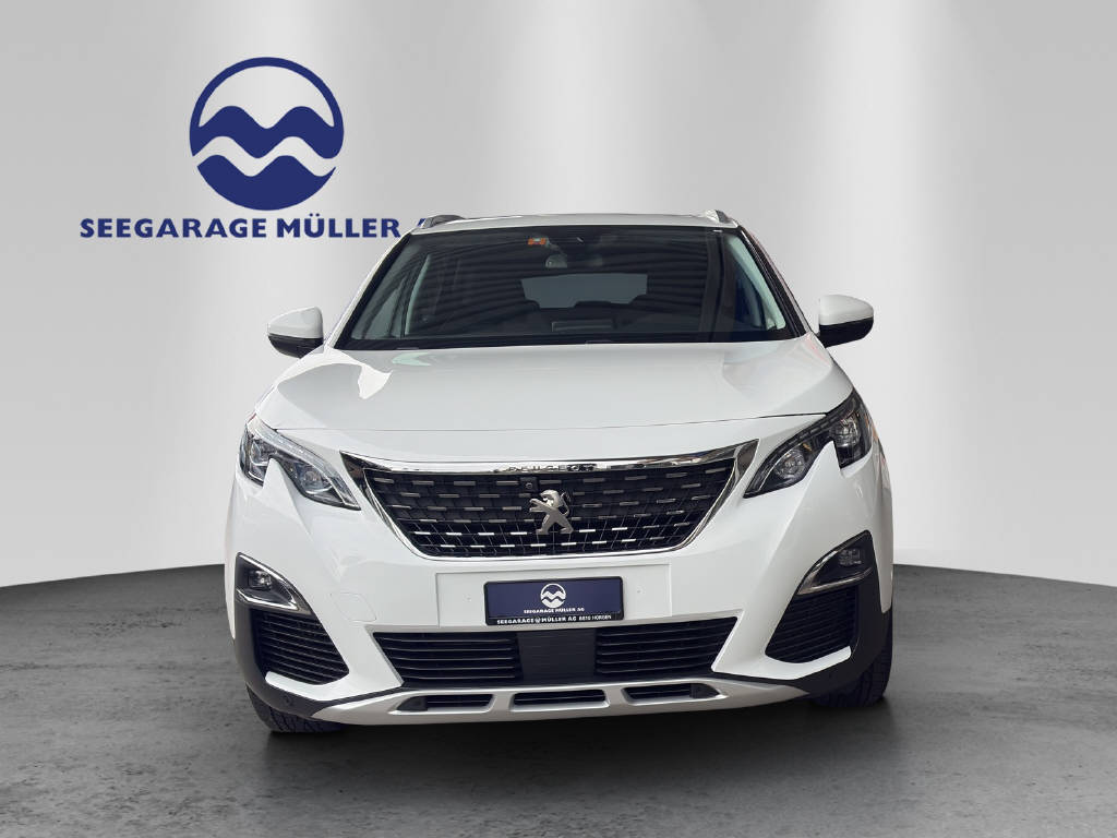 PEUGEOT 3008 1.2 PureTech Allure-showroom-element-1