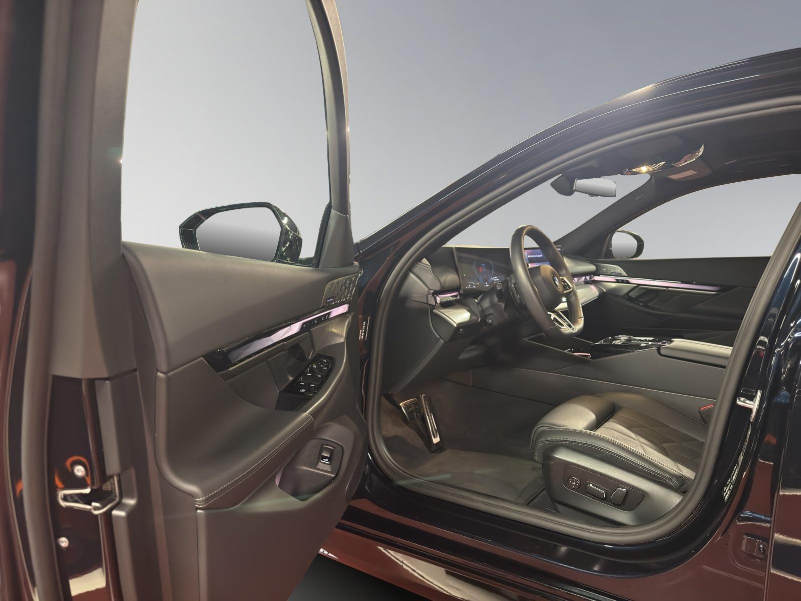 BMW 540d xDrive Touring M-SportPaket-image-9
