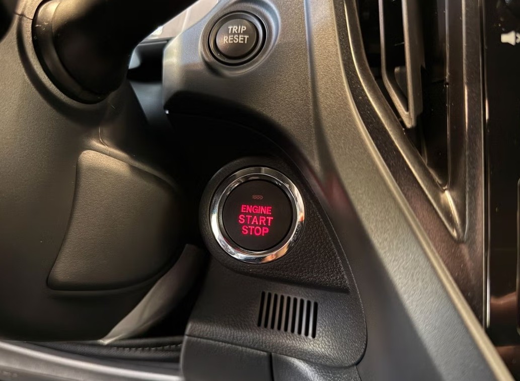 SUBARU Forester 2.0i e-Boxer Advantage Lineartronic-image-13