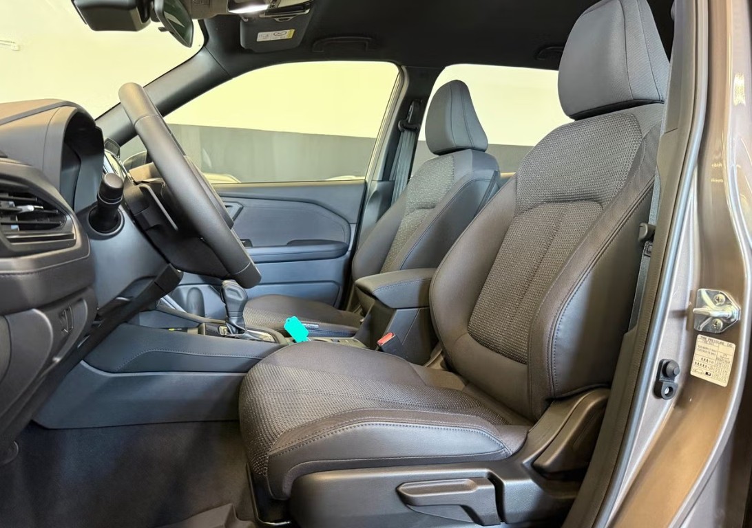 SUBARU Forester 2.0i e-Boxer Advantage Lineartronic-image-8