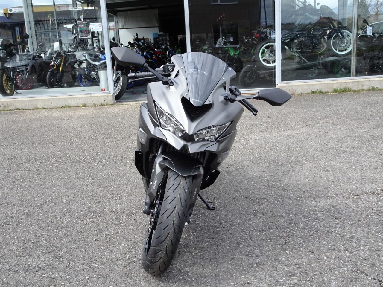 KAWASAKI Ninja ZX-4RR Performance (35kW)-image-2