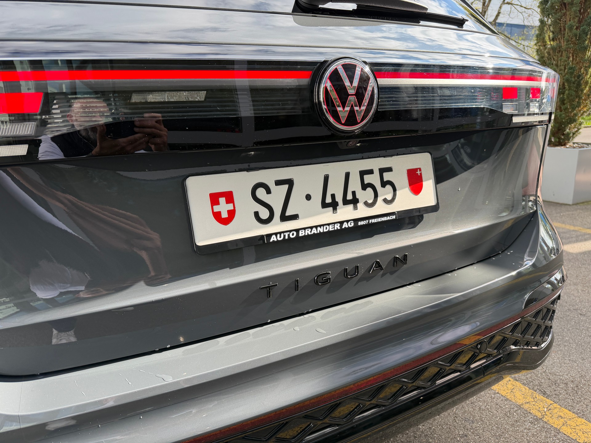 VW Tiguan 2.0 TSI DSG R-Line 4Motion-image-27