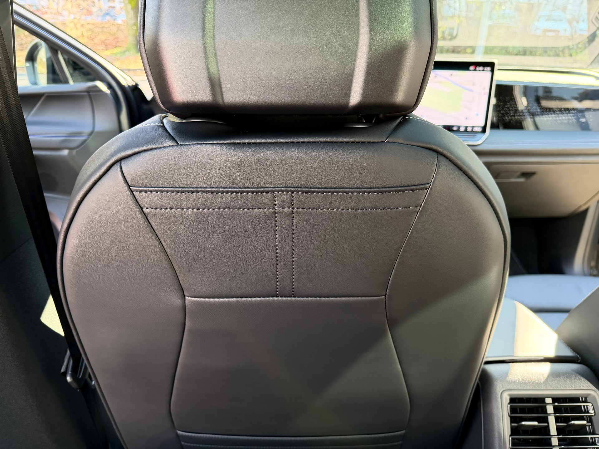 VW Tiguan 2.0 TSI DSG R-Line 4Motion-image-14