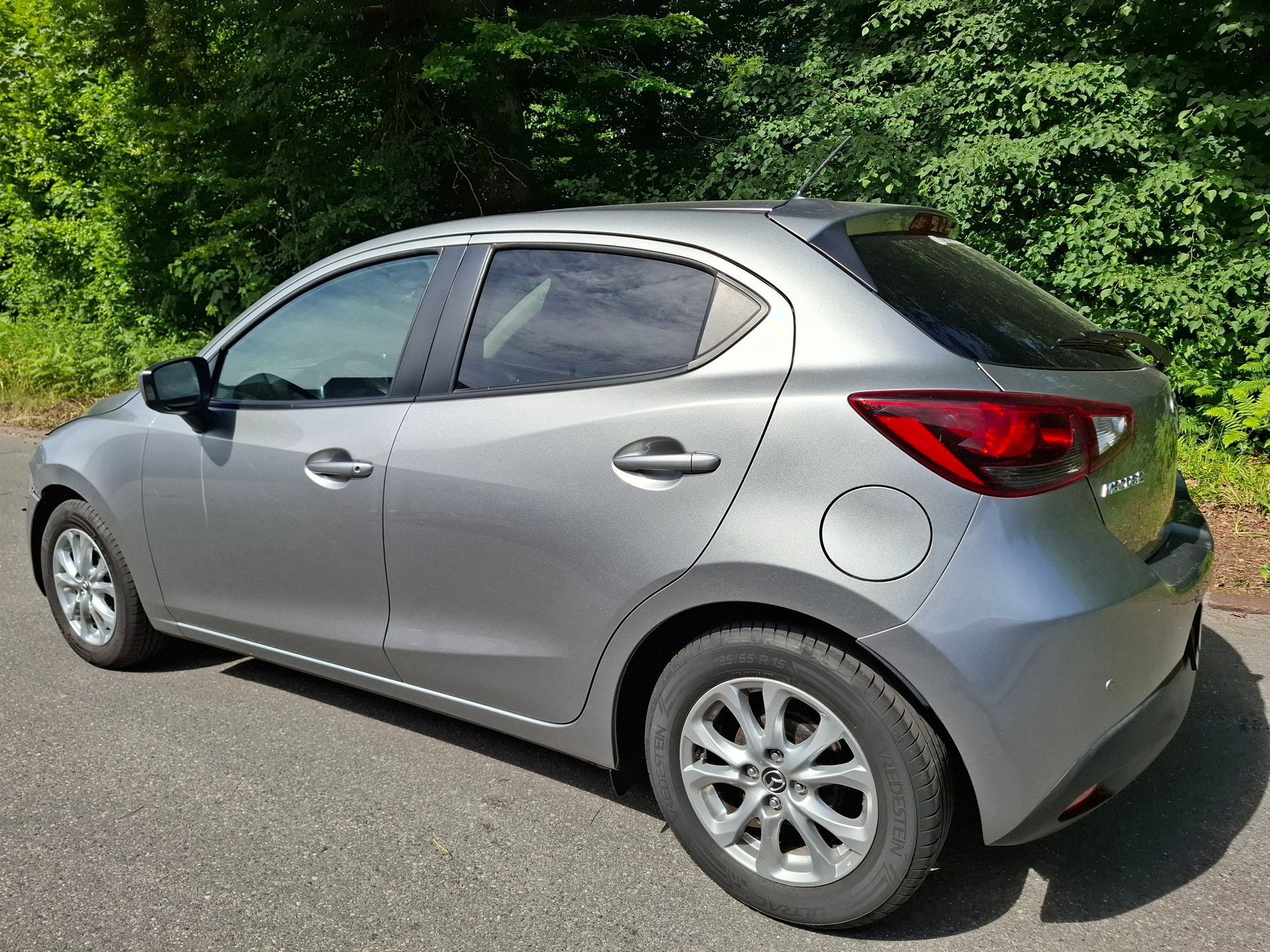 MAZDA 2 1.5 CD 16V Skyactiv-D Revolution-image-5