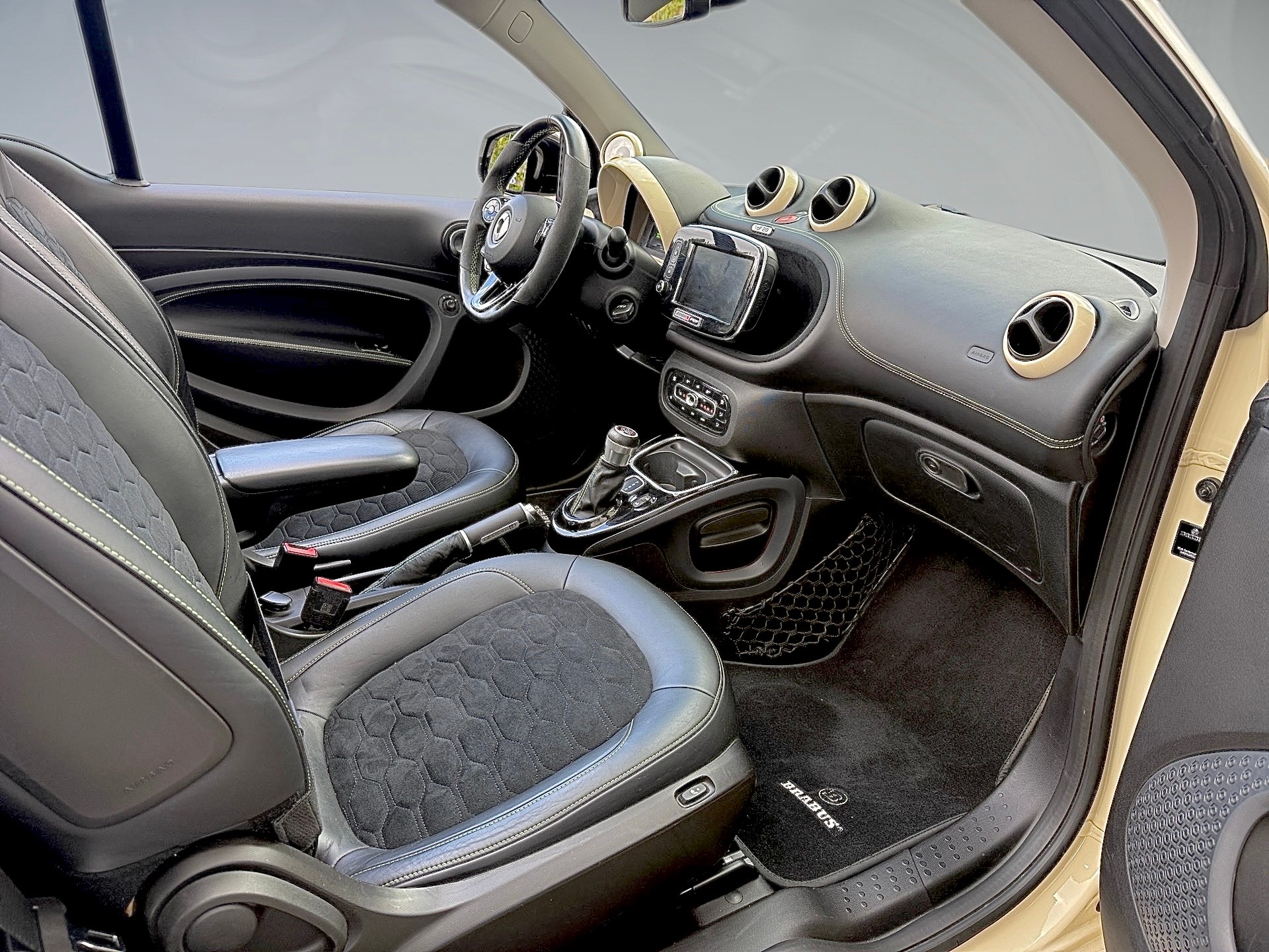 SMART BRABUS ULTIMATE E SHADOW EDITION „1 OF 28“-image-9