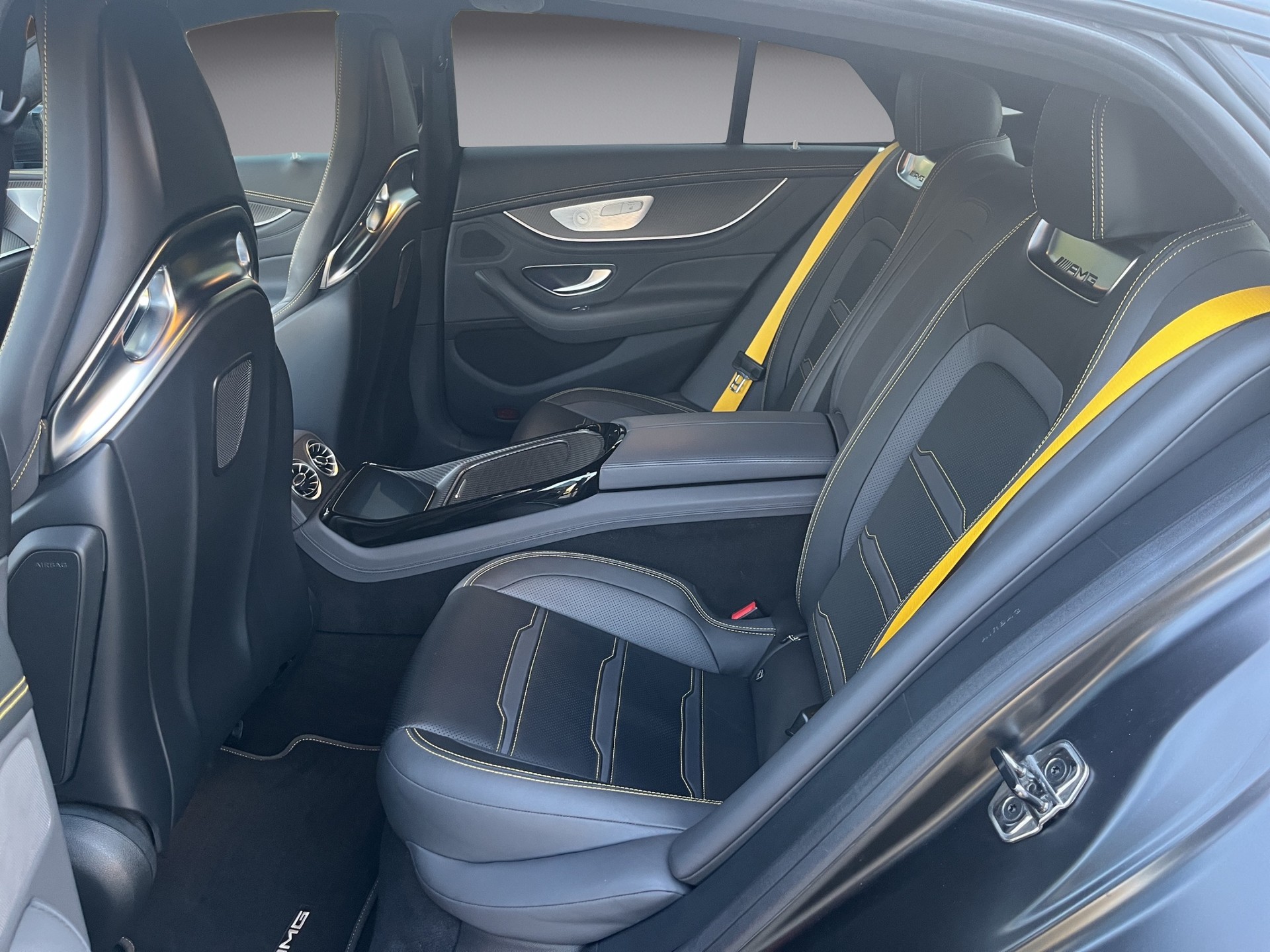 MERCEDES-BENZ AMG GT 4 63 S Edition 1 4Matic+ Speedshift MCT*Matt Black Edition 639PS*-image-19