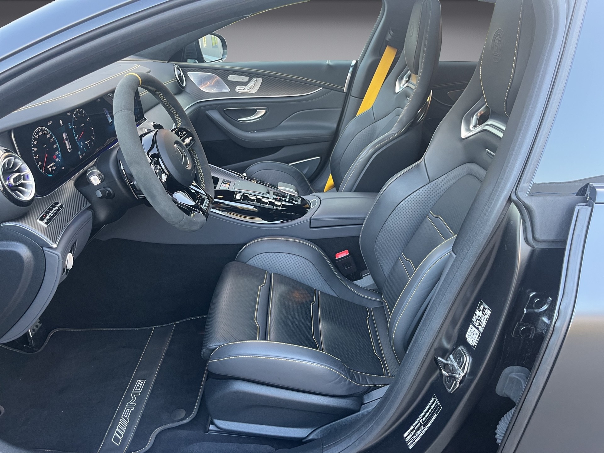 MERCEDES-BENZ AMG GT 4 63 S Edition 1 4Matic+ Speedshift MCT*Matt Black Edition 639PS*-image-7