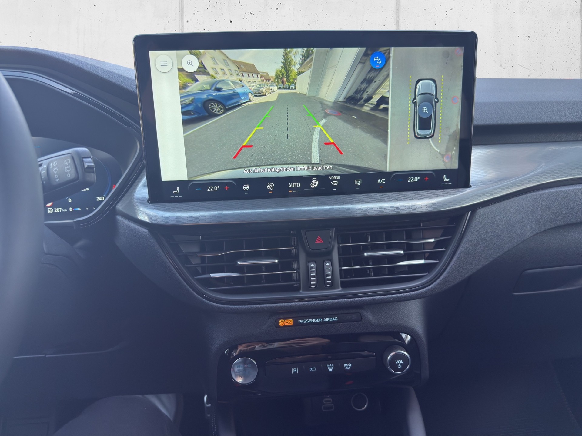 FORD Kuga 2.5 Hybrid Sound Edition 4x4-image-10