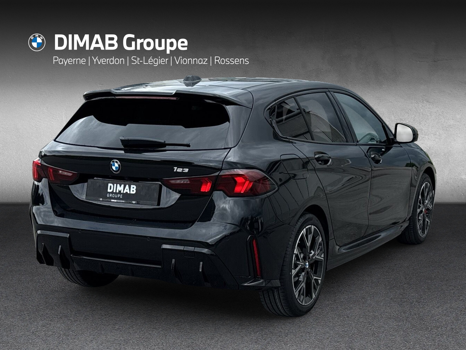 BMW 123 xDrive M Sport Pro Steptronic-image-4