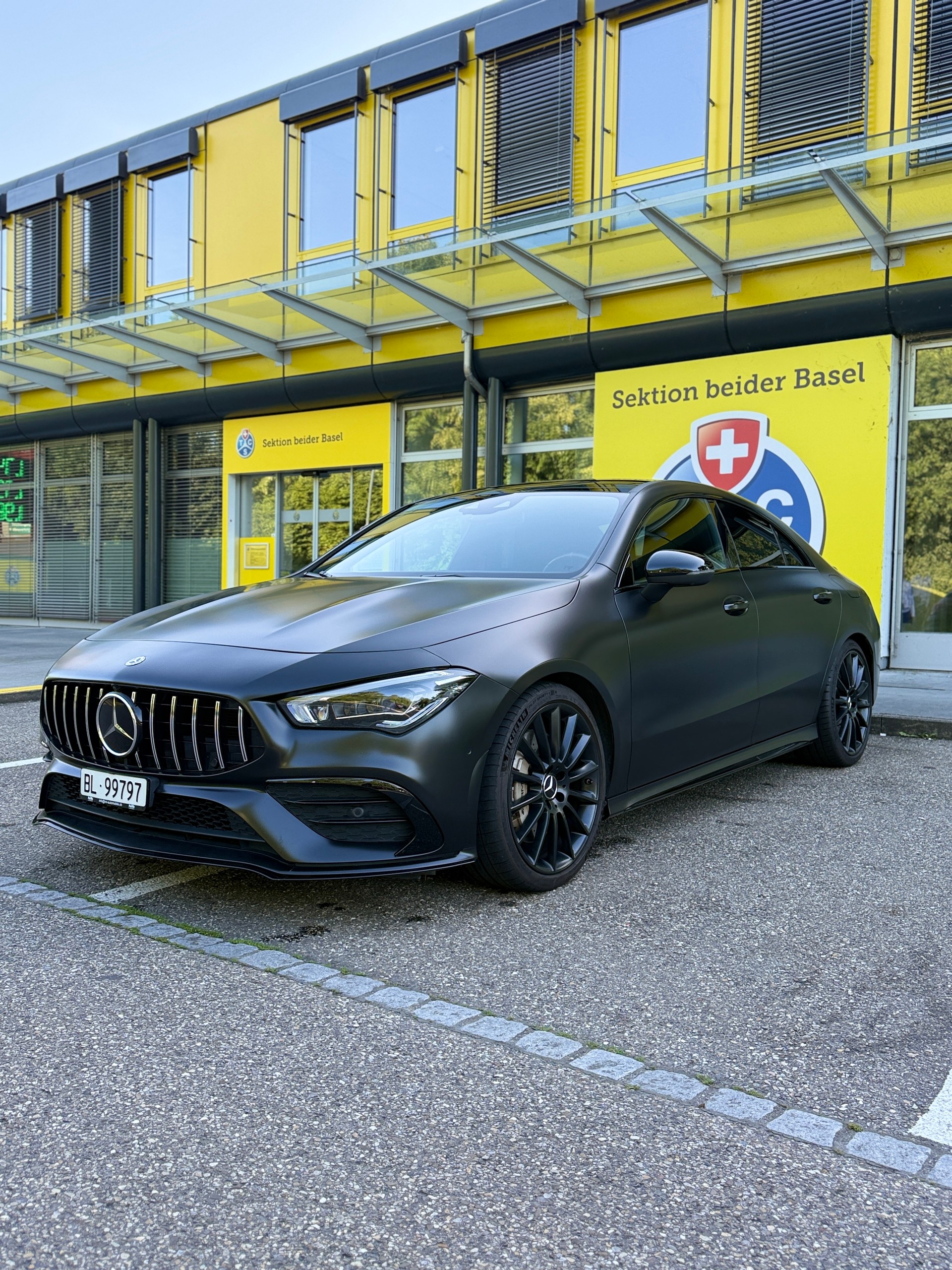 MERCEDES-BENZ CLA 35 AMG 4matic