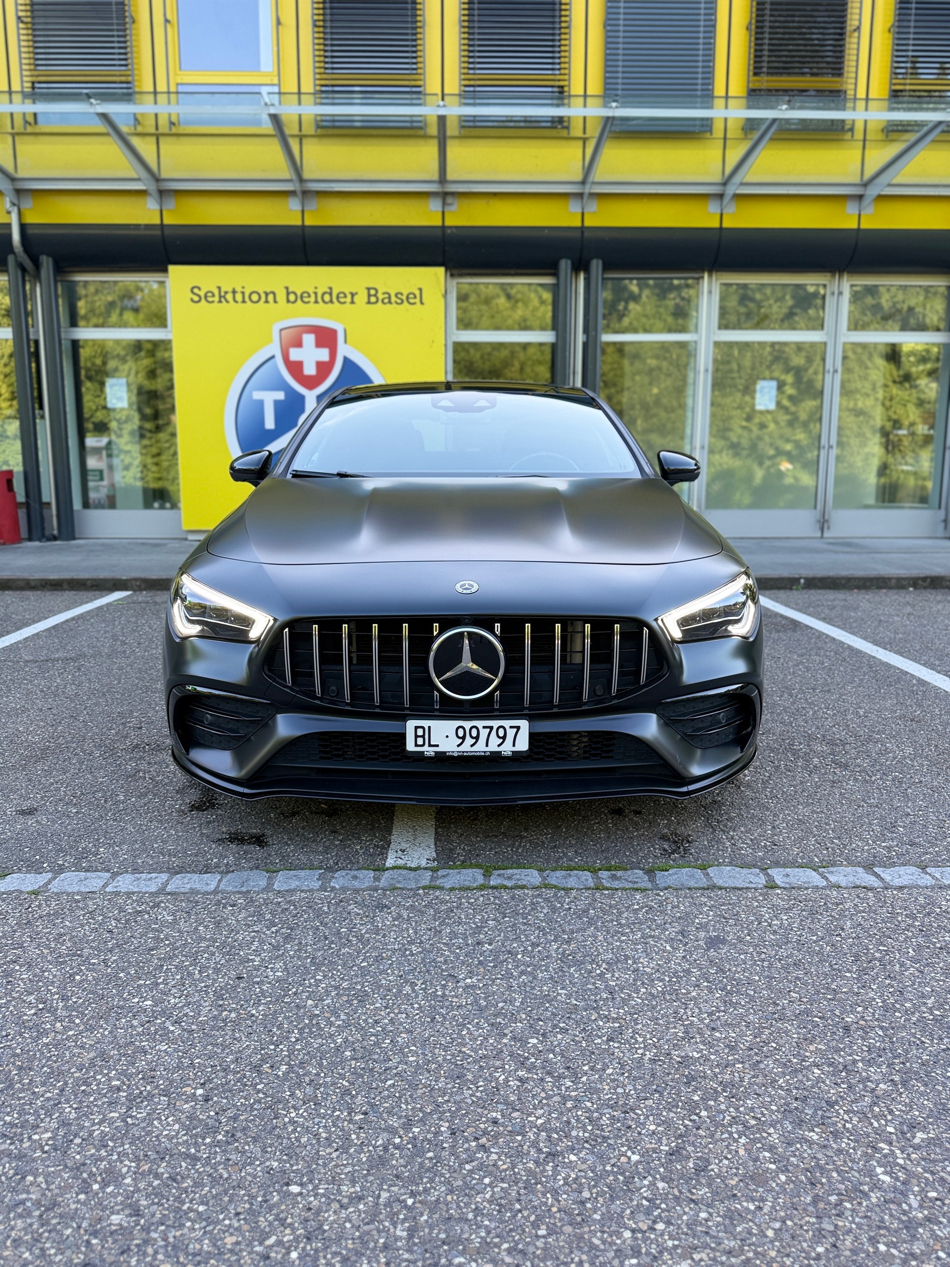 MERCEDES-BENZ CLA 35 AMG 4matic-image-1