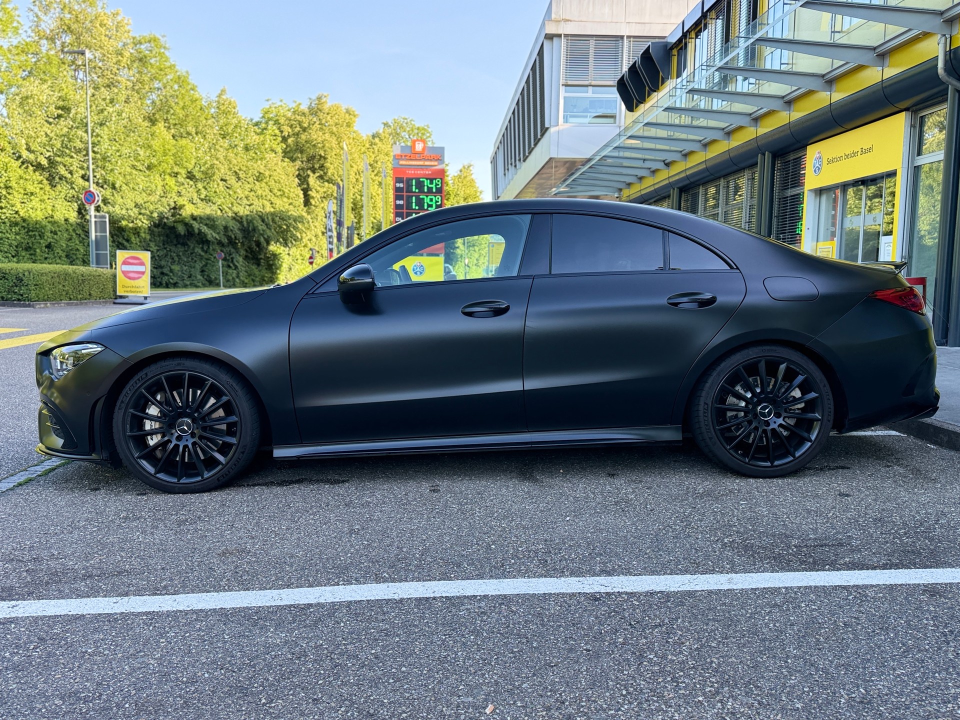 MERCEDES-BENZ CLA 35 AMG 4matic-image-2