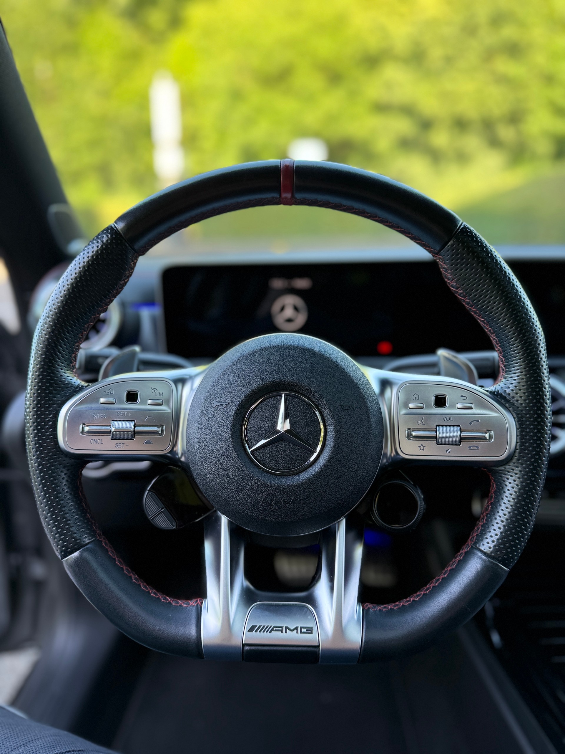 MERCEDES-BENZ CLA 35 AMG 4matic-image-5