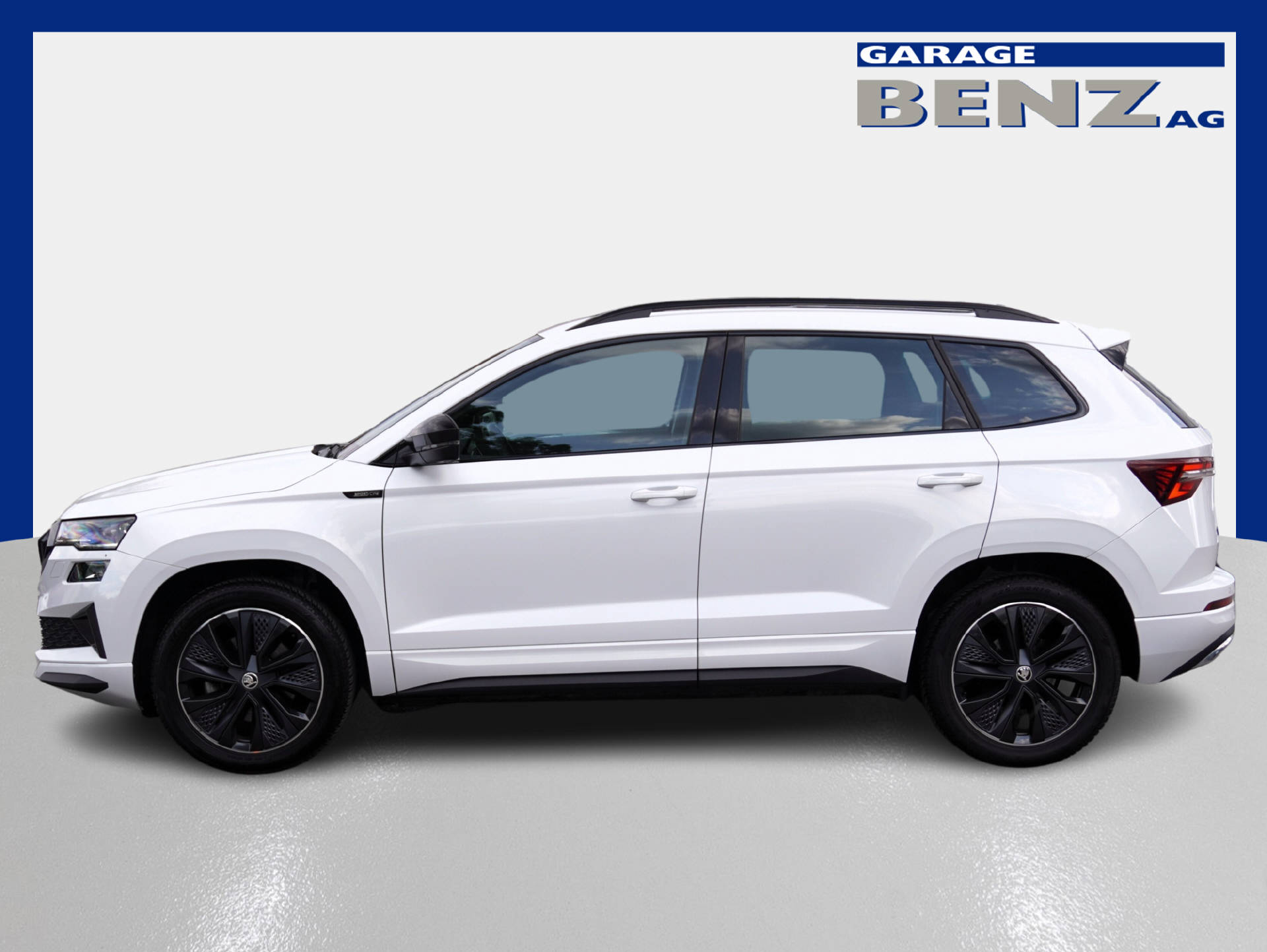 SKODA Karoq 2.0 TSI SportLine 4x4 DSG-showroom-element-3