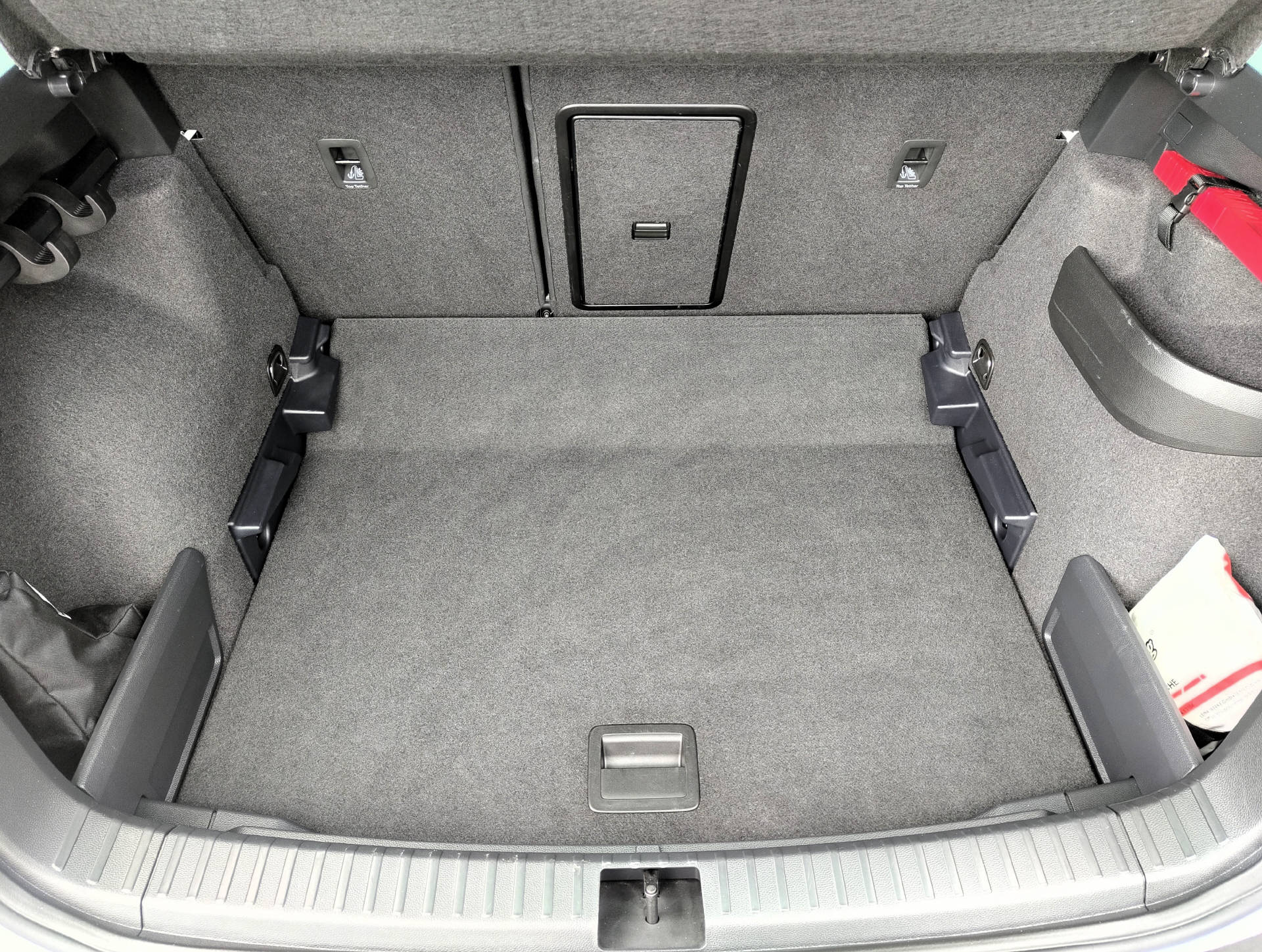 SKODA Karoq 2.0 TSI SportLine 4x4 DSG-image-14