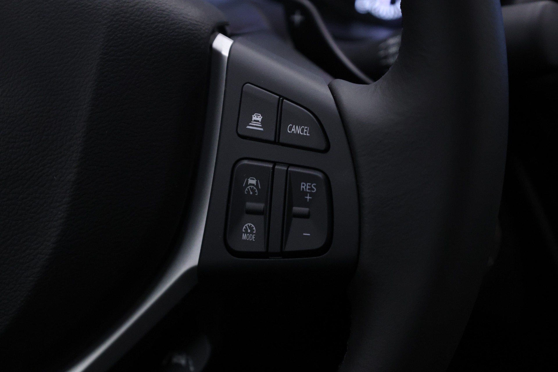 SUZUKI S-Cross 1.4 T Compact Top Hybrid 4x4-image-20