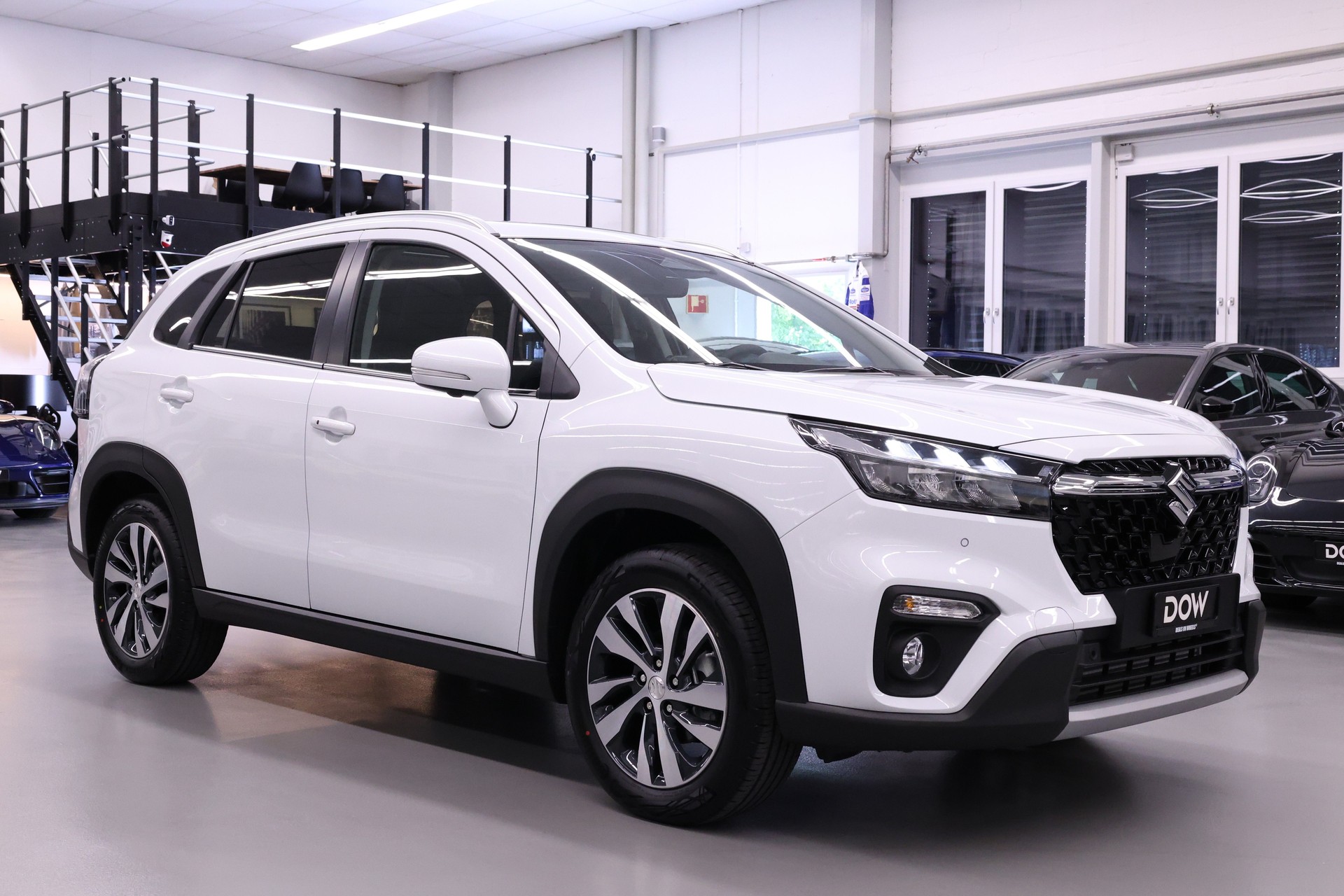 SUZUKI S-Cross 1.4 T Compact Top Hybrid 4x4-showroom-element-1