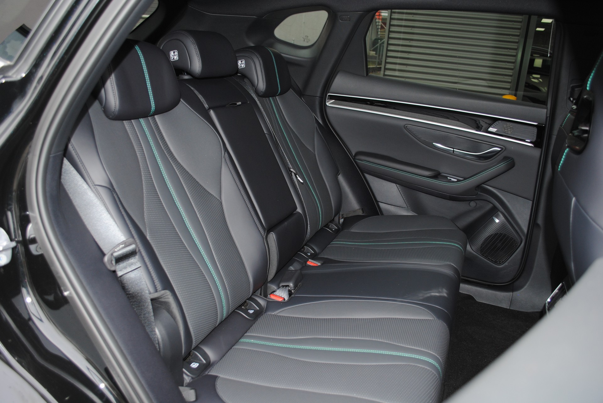 BYD Seal U DM-i Comfort-image-16