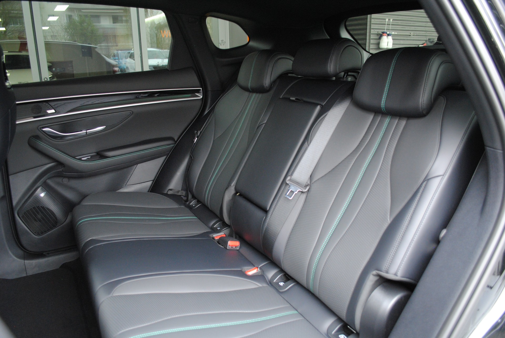 BYD Seal U DM-i Comfort-image-15