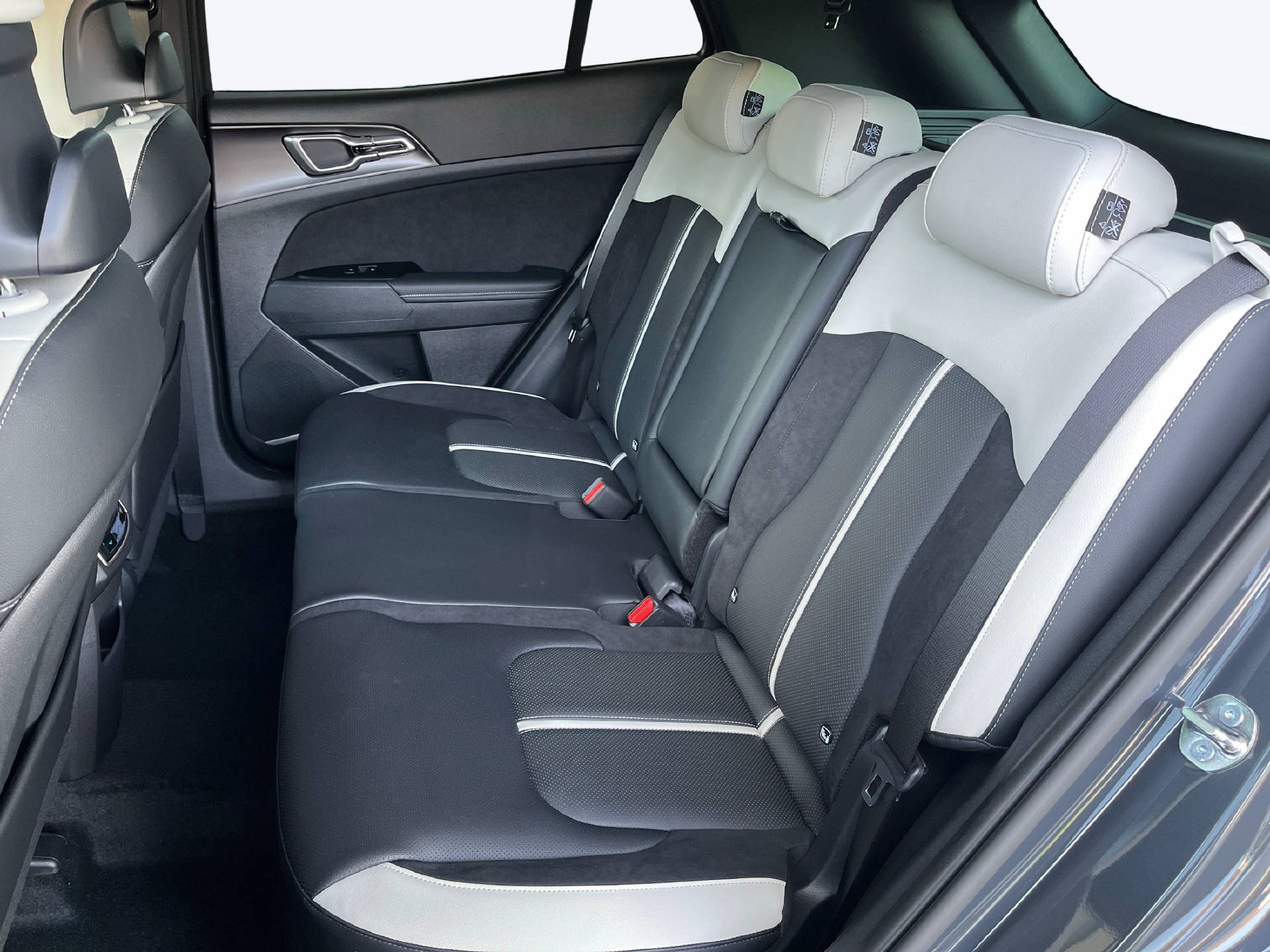 KIA Sportage 1.6 T-GDi Hybrid GT-Line-image-10