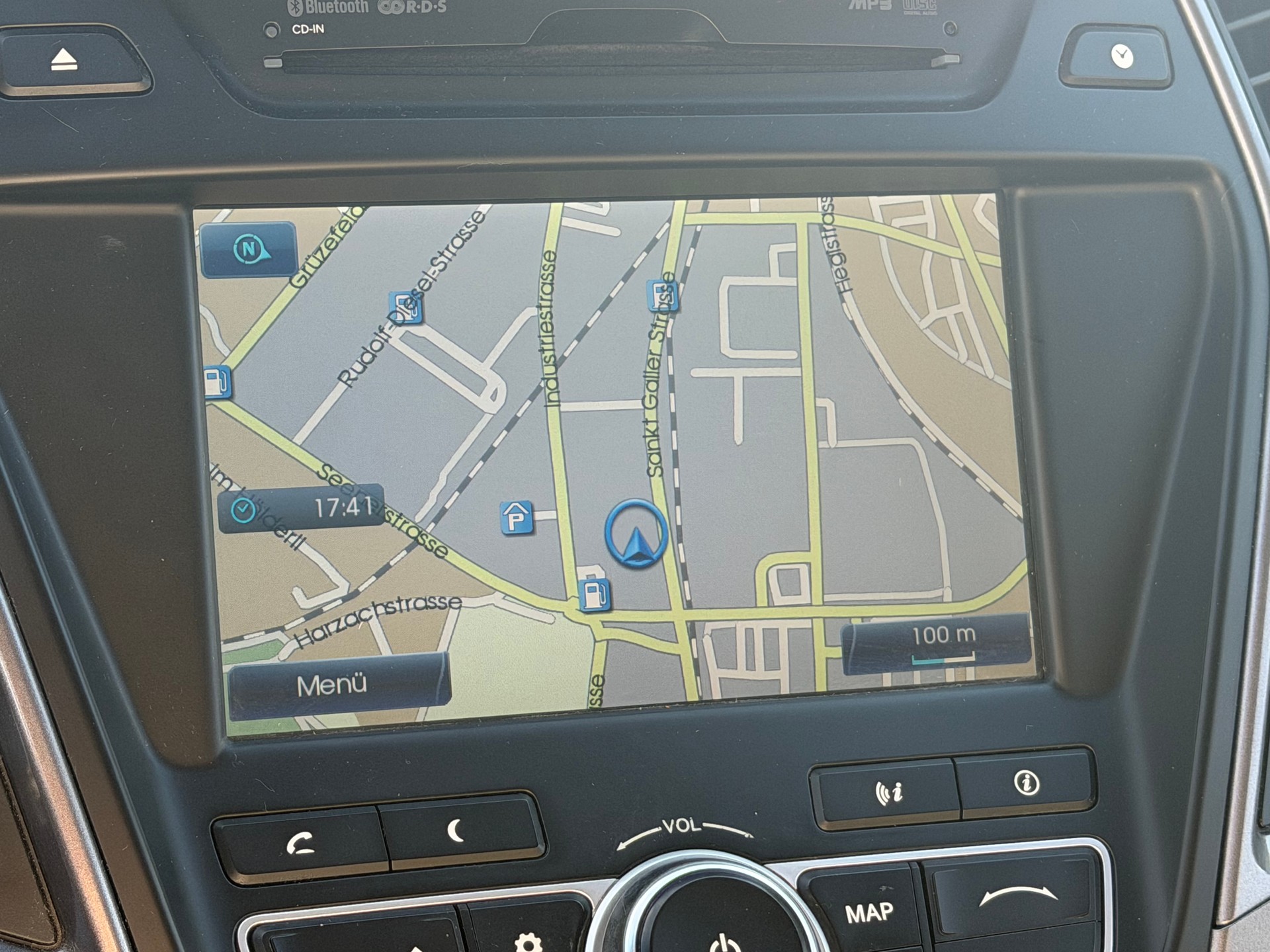 HYUNDAI Santa Fe 2.2 CRDI Premium 4WD-image-17