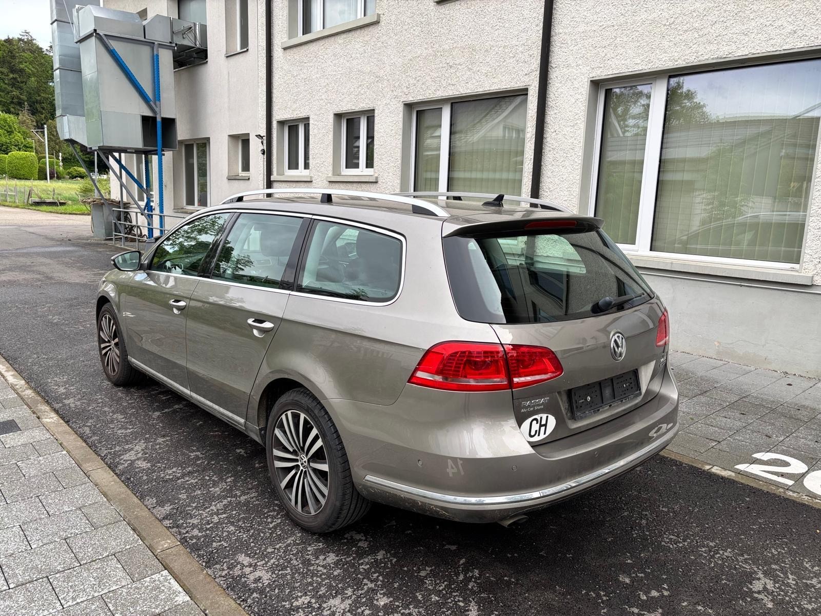 VW Passat Variant 2.0 TDI BMT Comfortline 4MDSG-image-2
