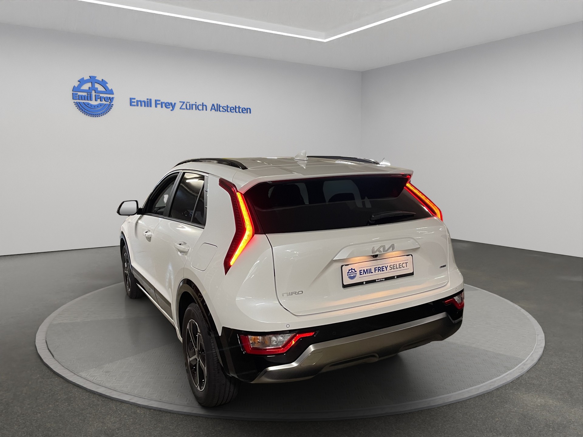 KIA Niro 1.6 GDi Plug-in Hybrid Power Edition-showroom-element-1