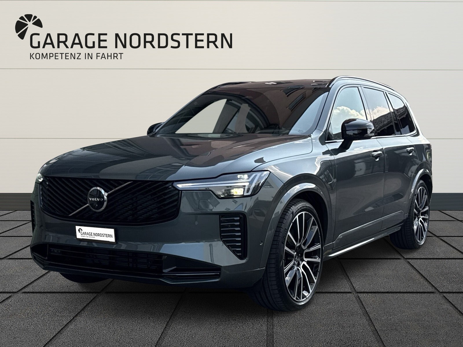VOLVO XC90 2.0 T8 TE Ultra Dark eAWD