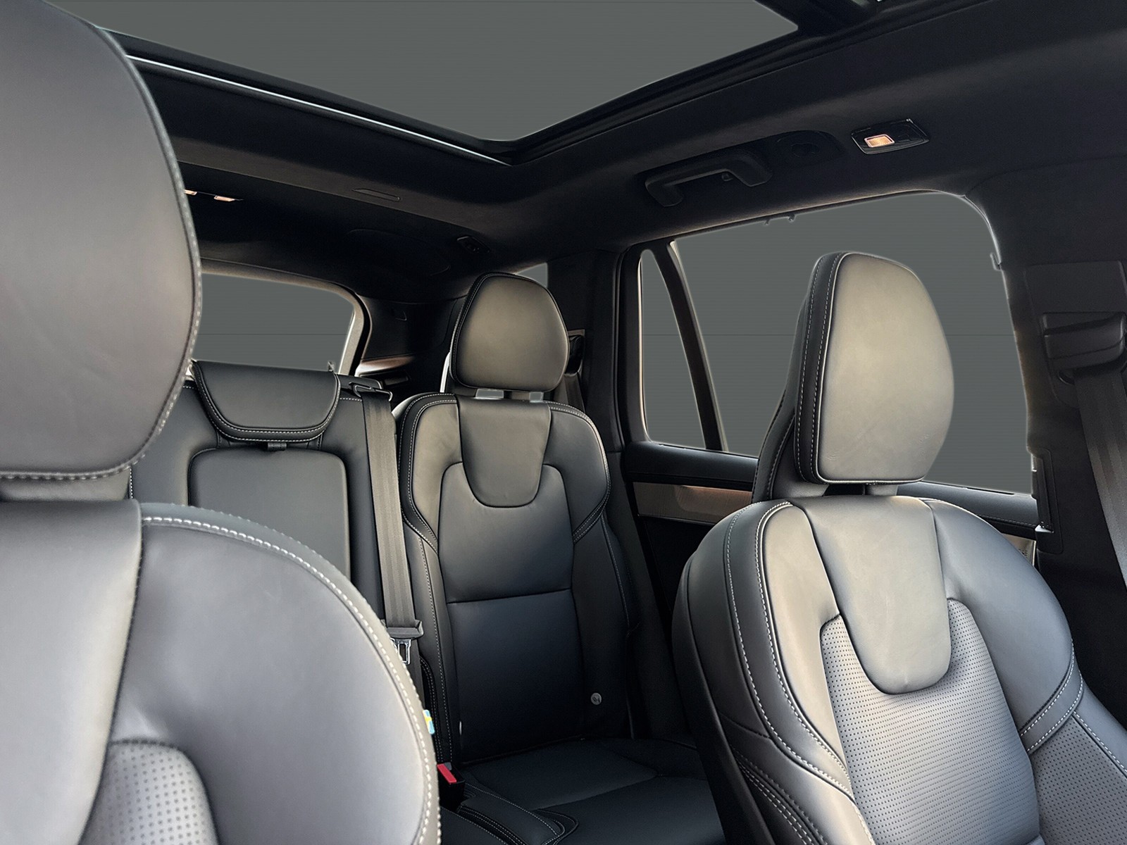 VOLVO XC90 2.0 T8 TE Ultra Dark eAWD-image-9
