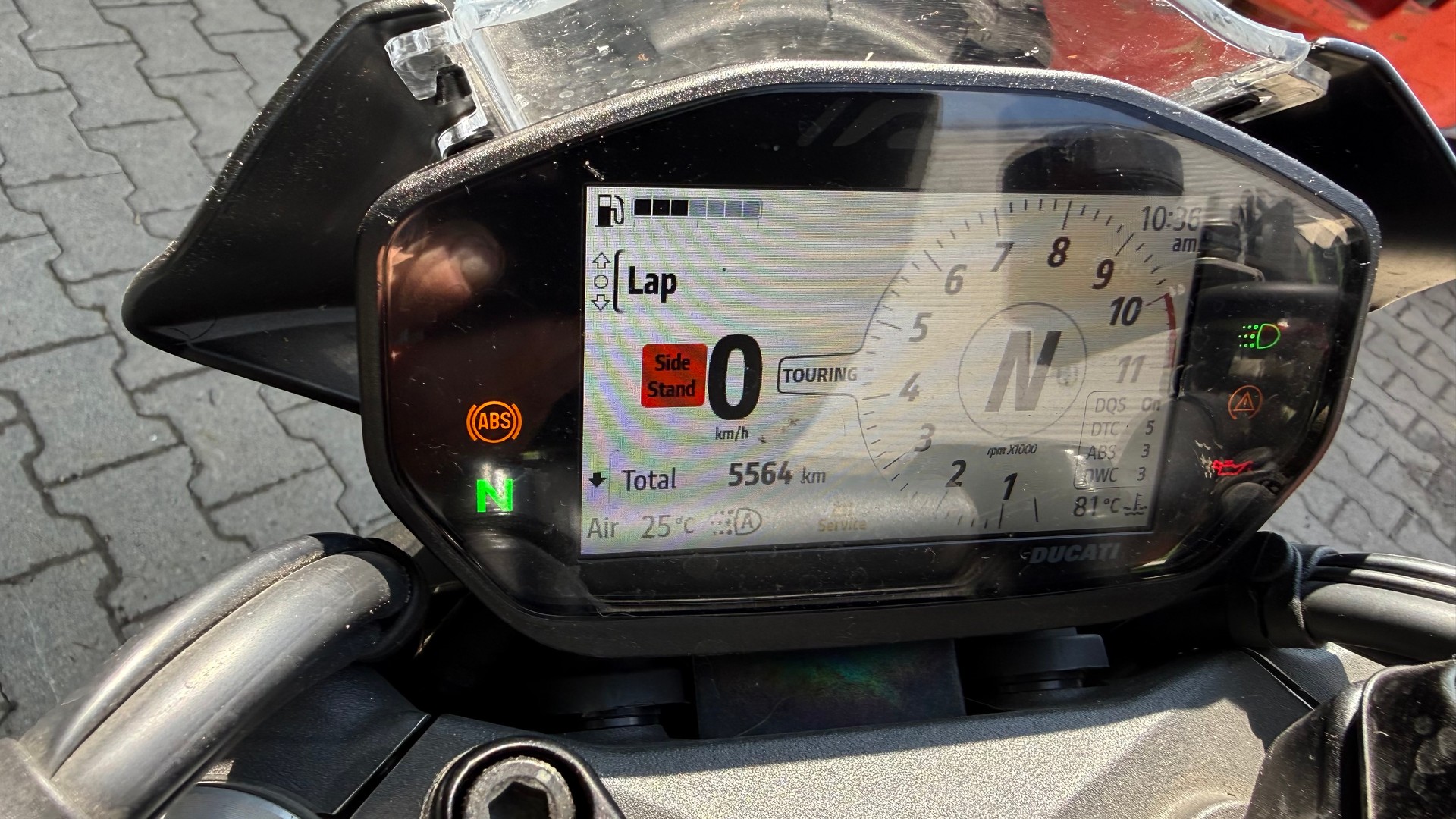 DUCATI Monster + 937 Dark Staealth-image-4