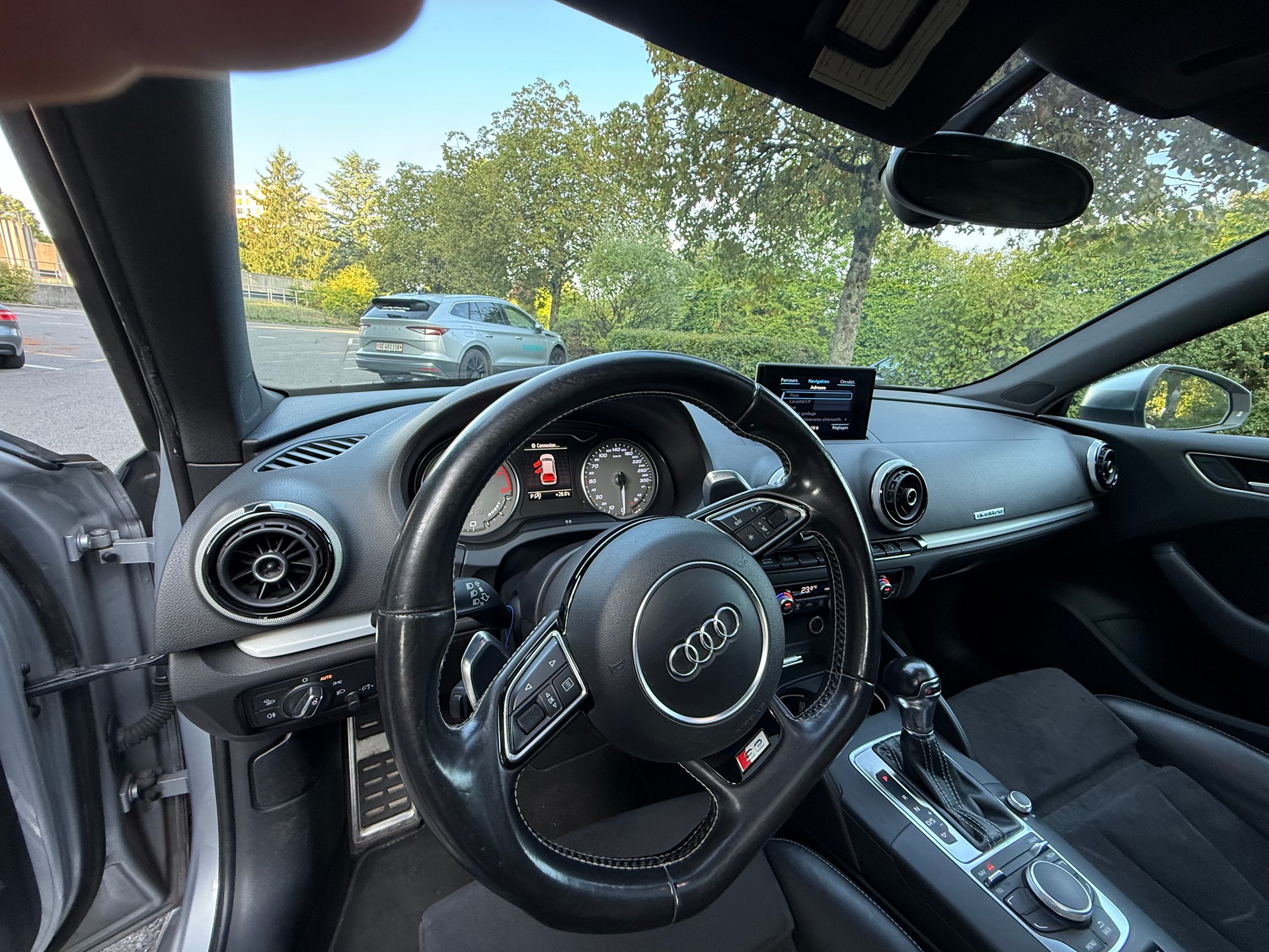 AUDI S3 Sportback S-Line 2.0 TFSI quattro S-tronic-image-11