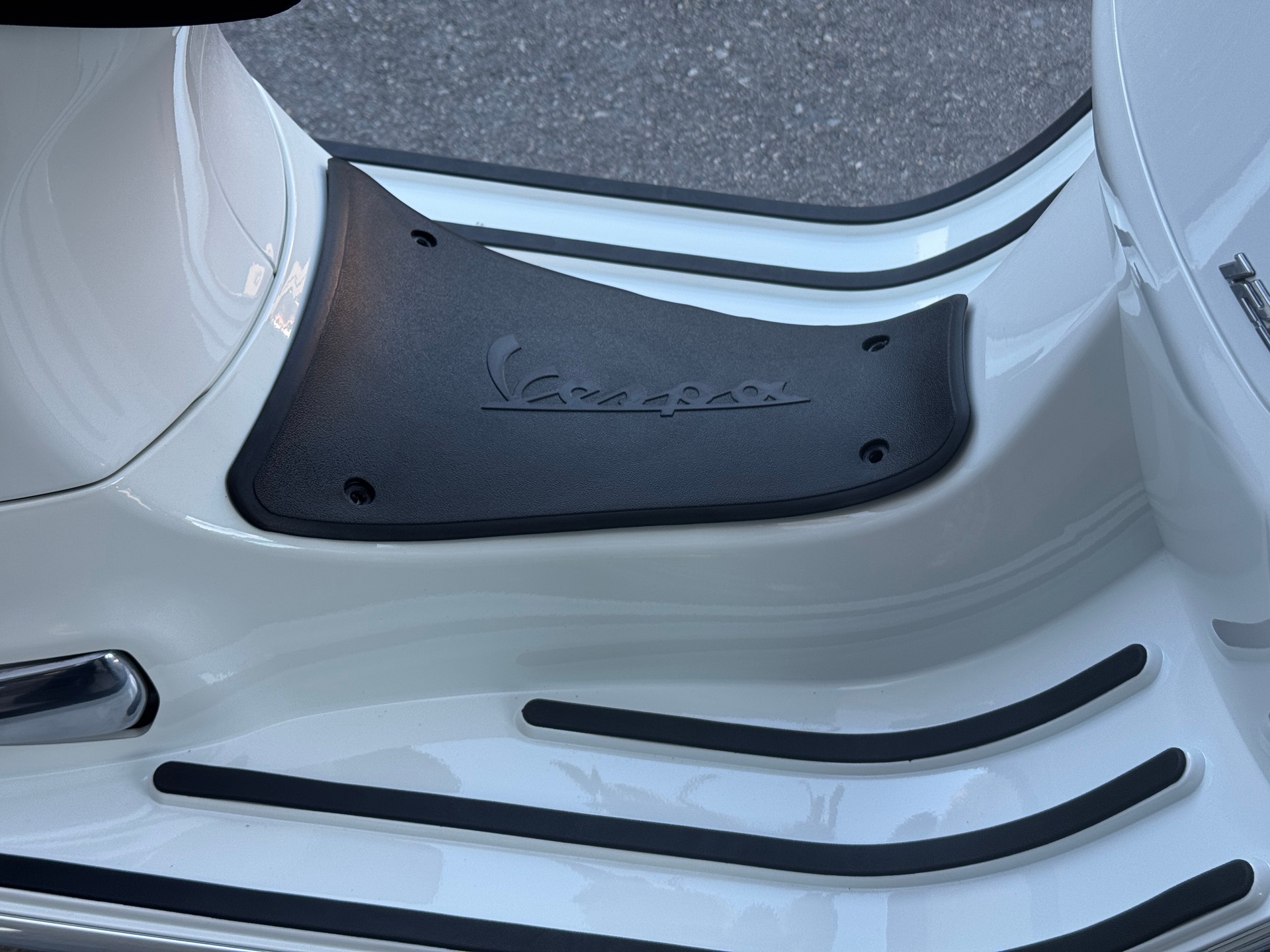 PIAGGIO Vespa GTS 125 Super RST Euro 5+-showroom-element-3