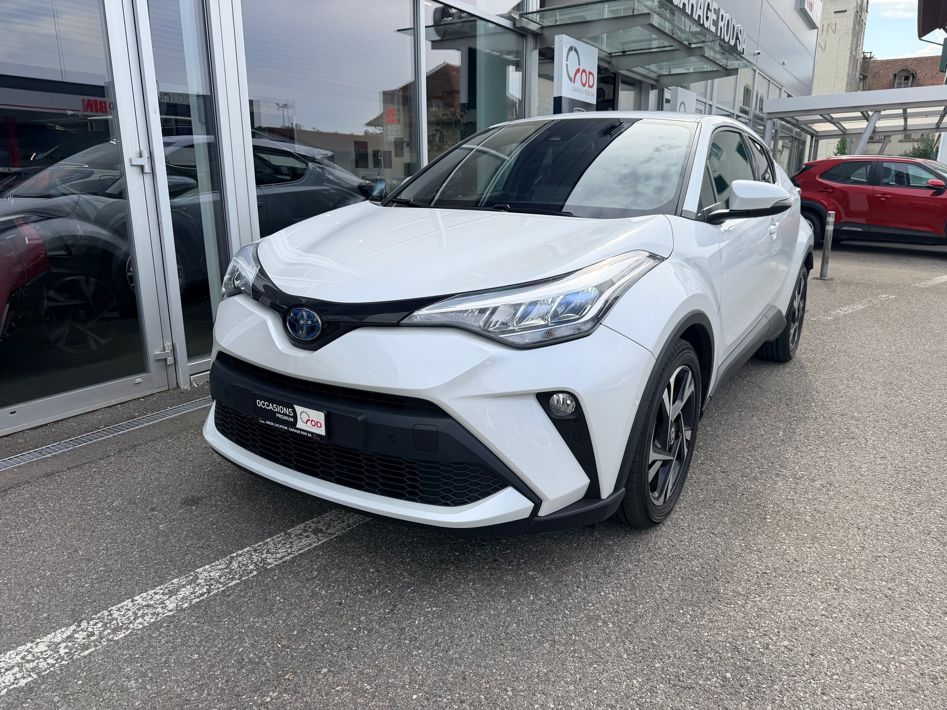 TOYOTA C-HR 2.0 HSD CVT Trend-image-27