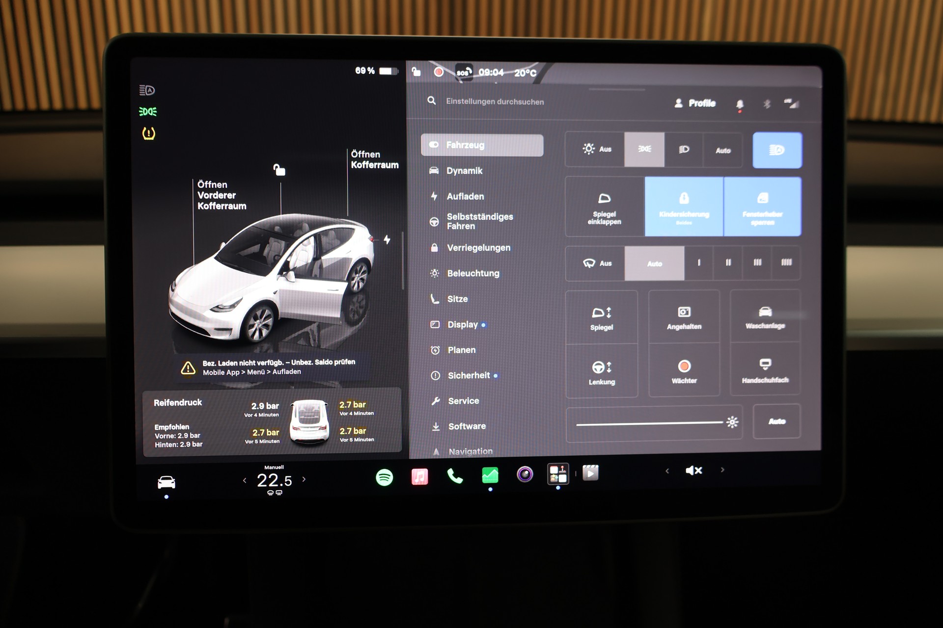 TESLA Model Y Long Range-image-18