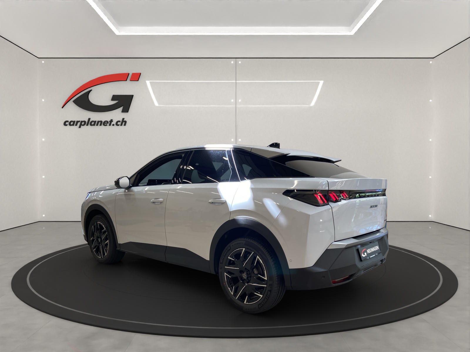 PEUGEOT 3008 1.2 Hybrid Allure-showroom-element-3
