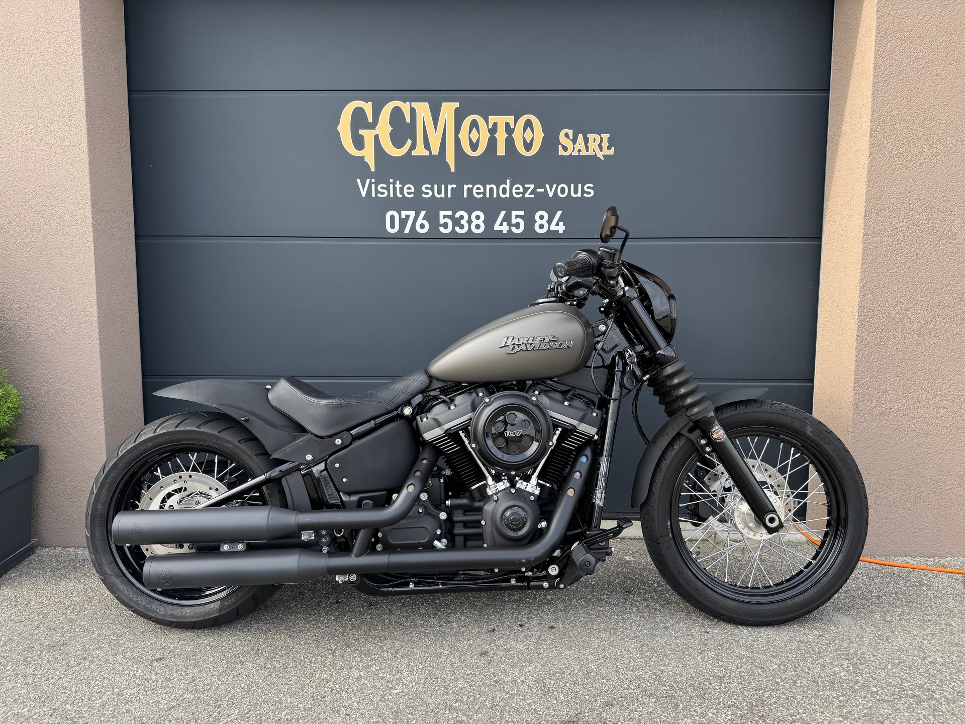 HARLEY-DAVIDSON FXBB Street Bob 107 ABS