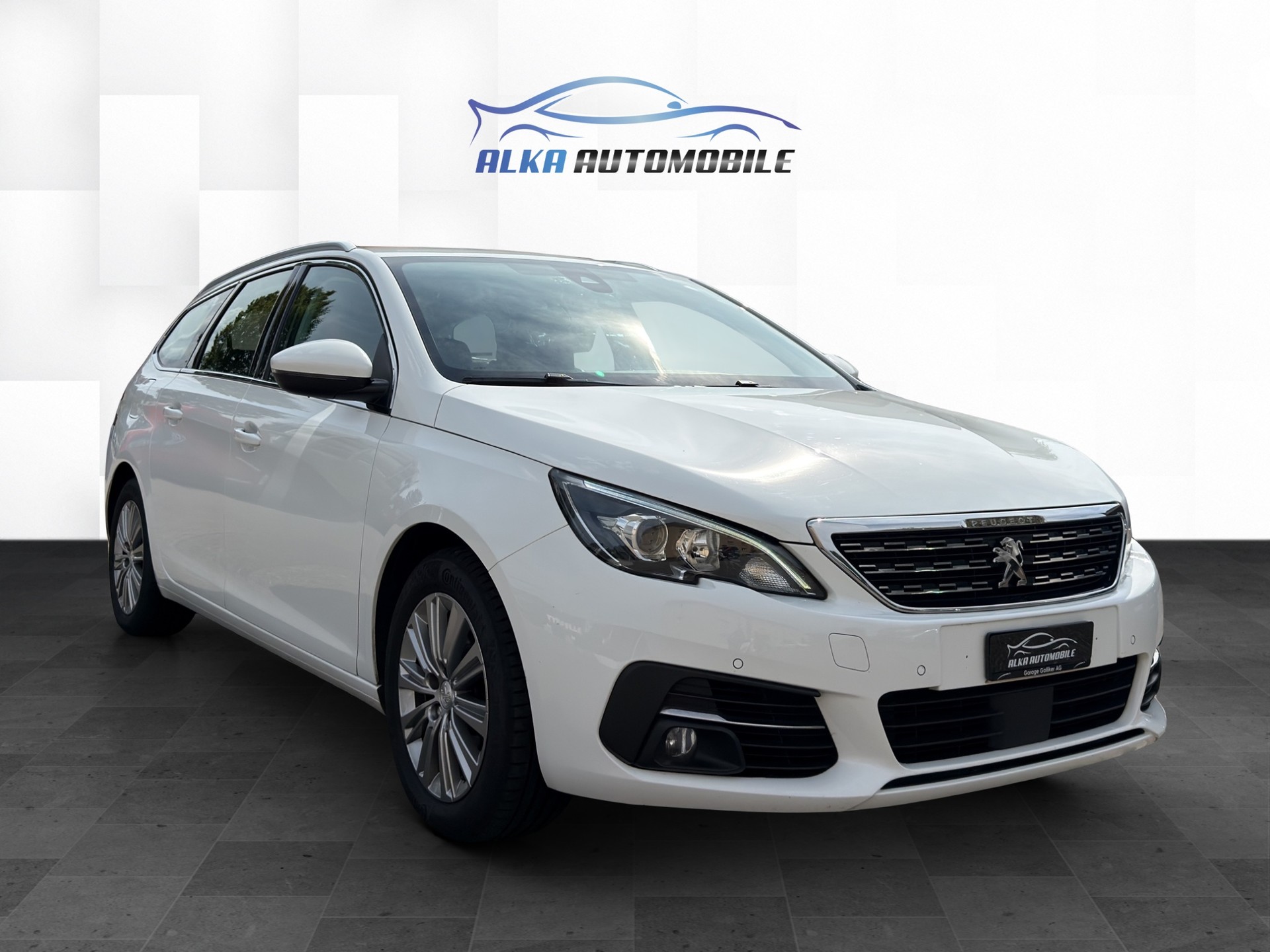 PEUGEOT 308 SW 1.5 BlueHDI Allure EAT8-showroom-element-1