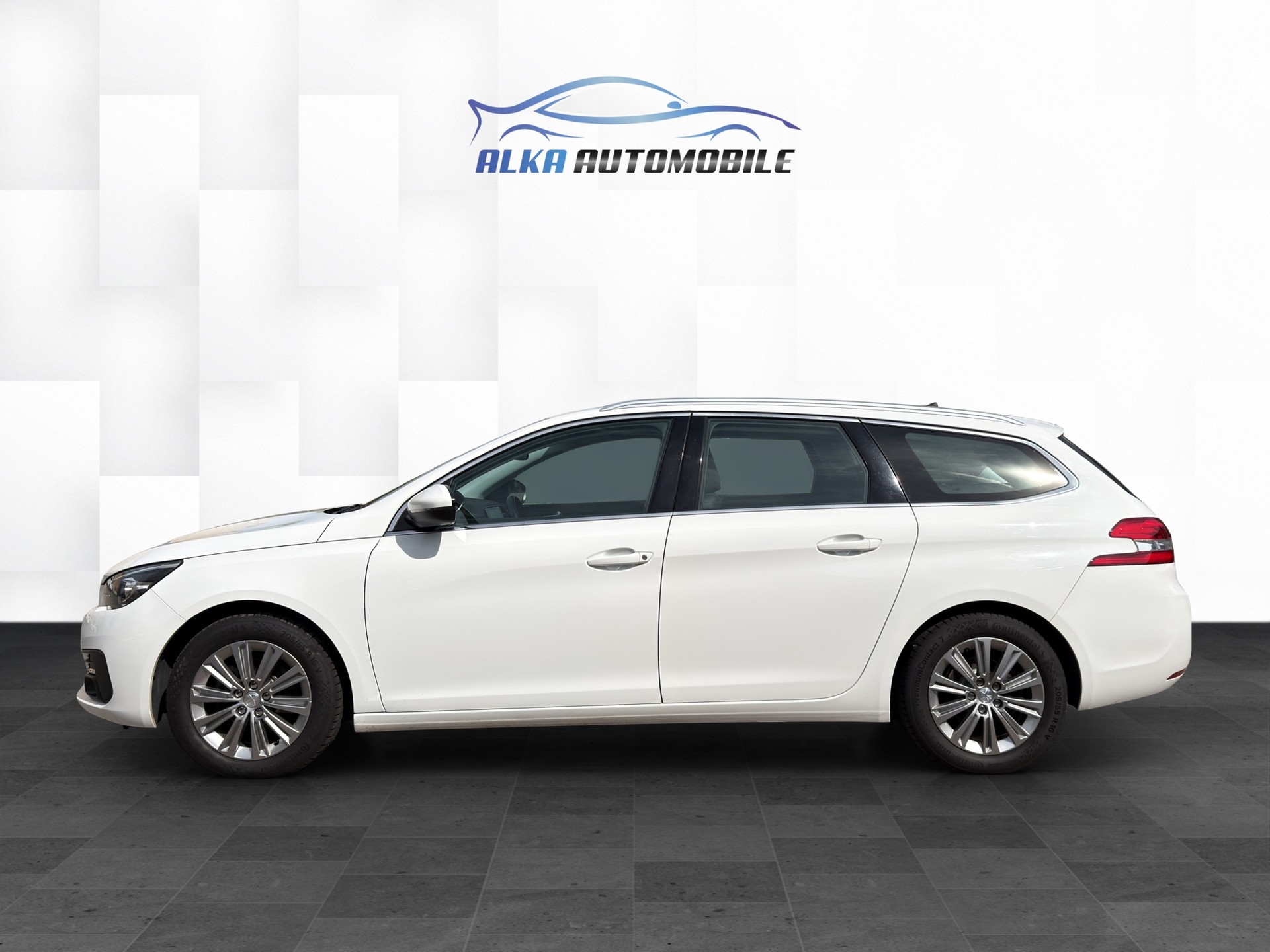 PEUGEOT 308 SW 1.5 BlueHDI Allure EAT8-showroom-element-3