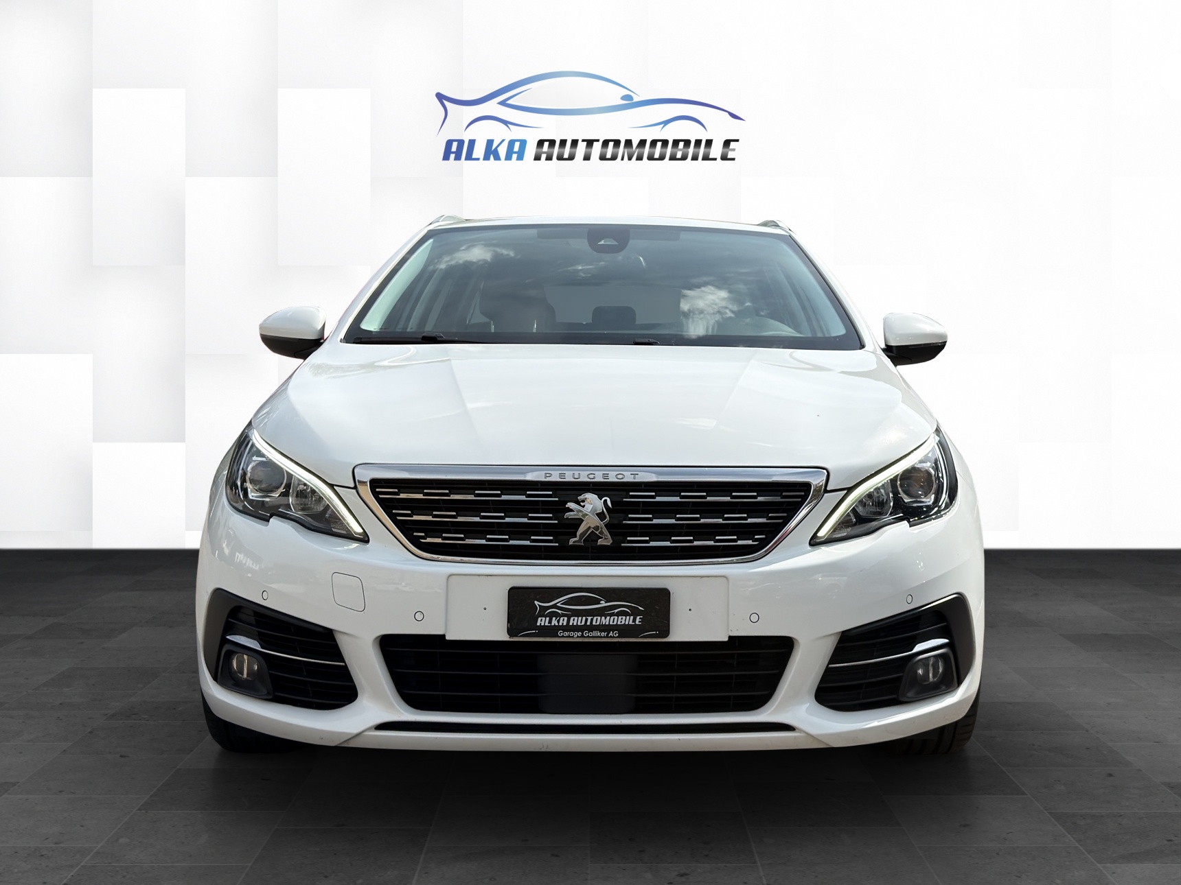 PEUGEOT 308 SW 1.5 BlueHDI Allure EAT8-showroom-element-2
