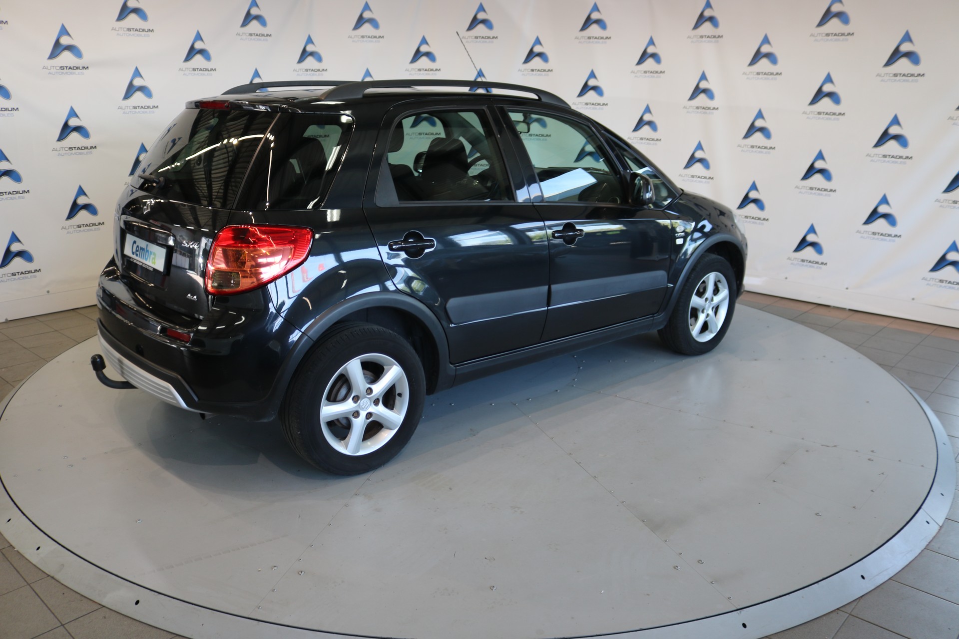 SUZUKI SX4 1.9 TD GL Top 4WD 100TH ANNIVERSARY-image-18